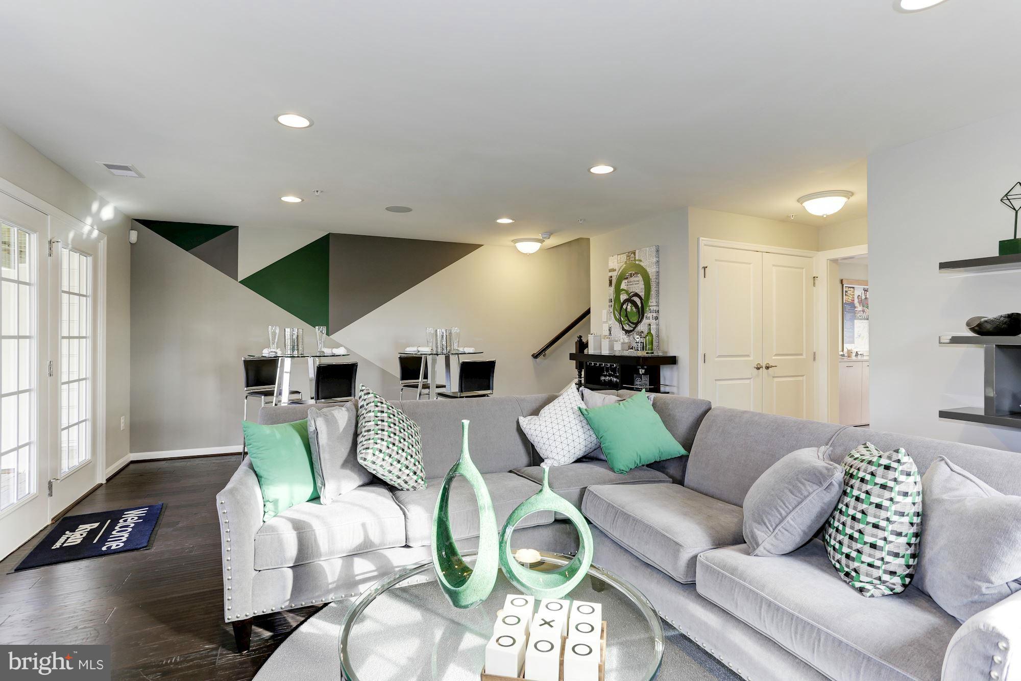 WESTSIDE - Residential