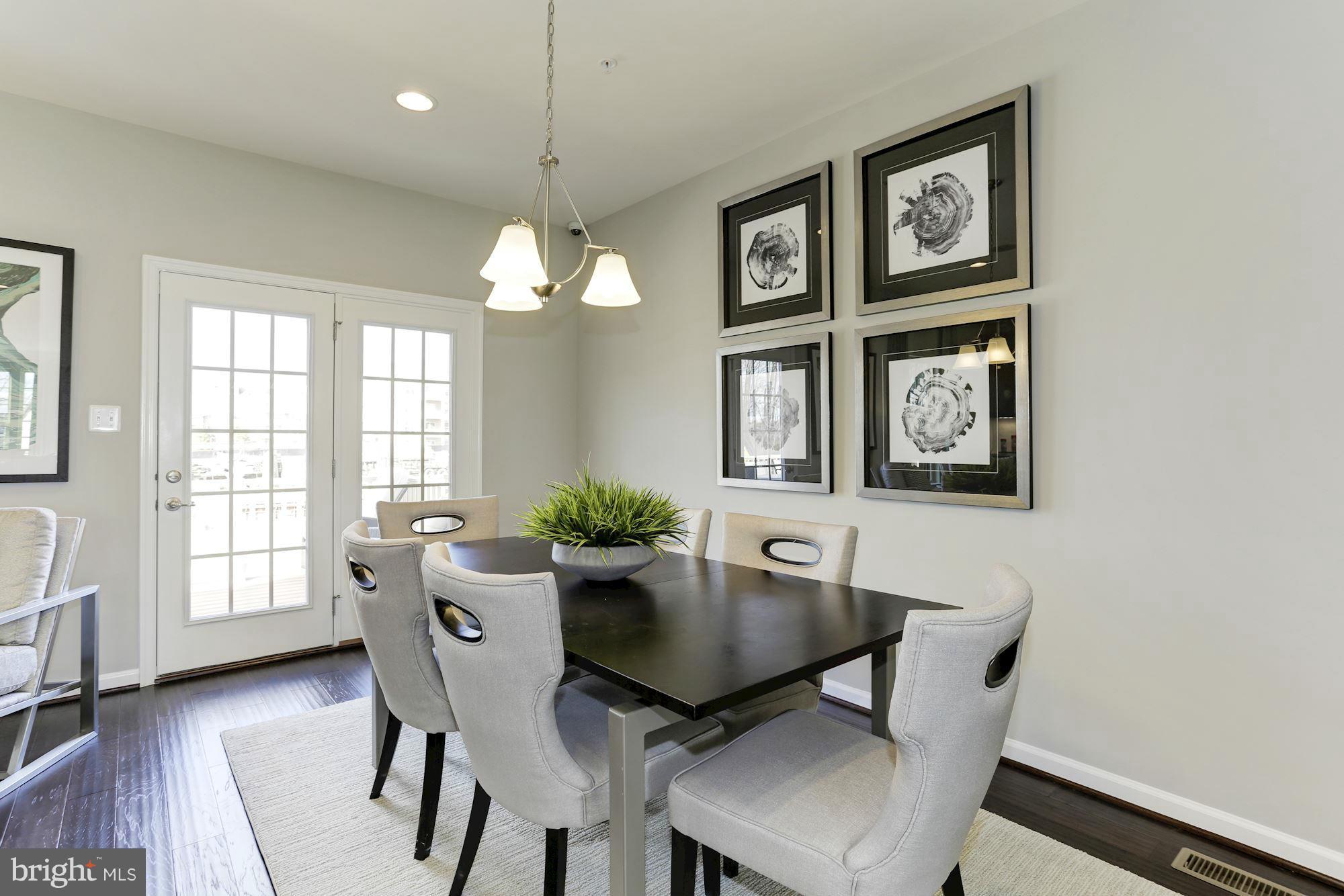 WESTSIDE - Residential