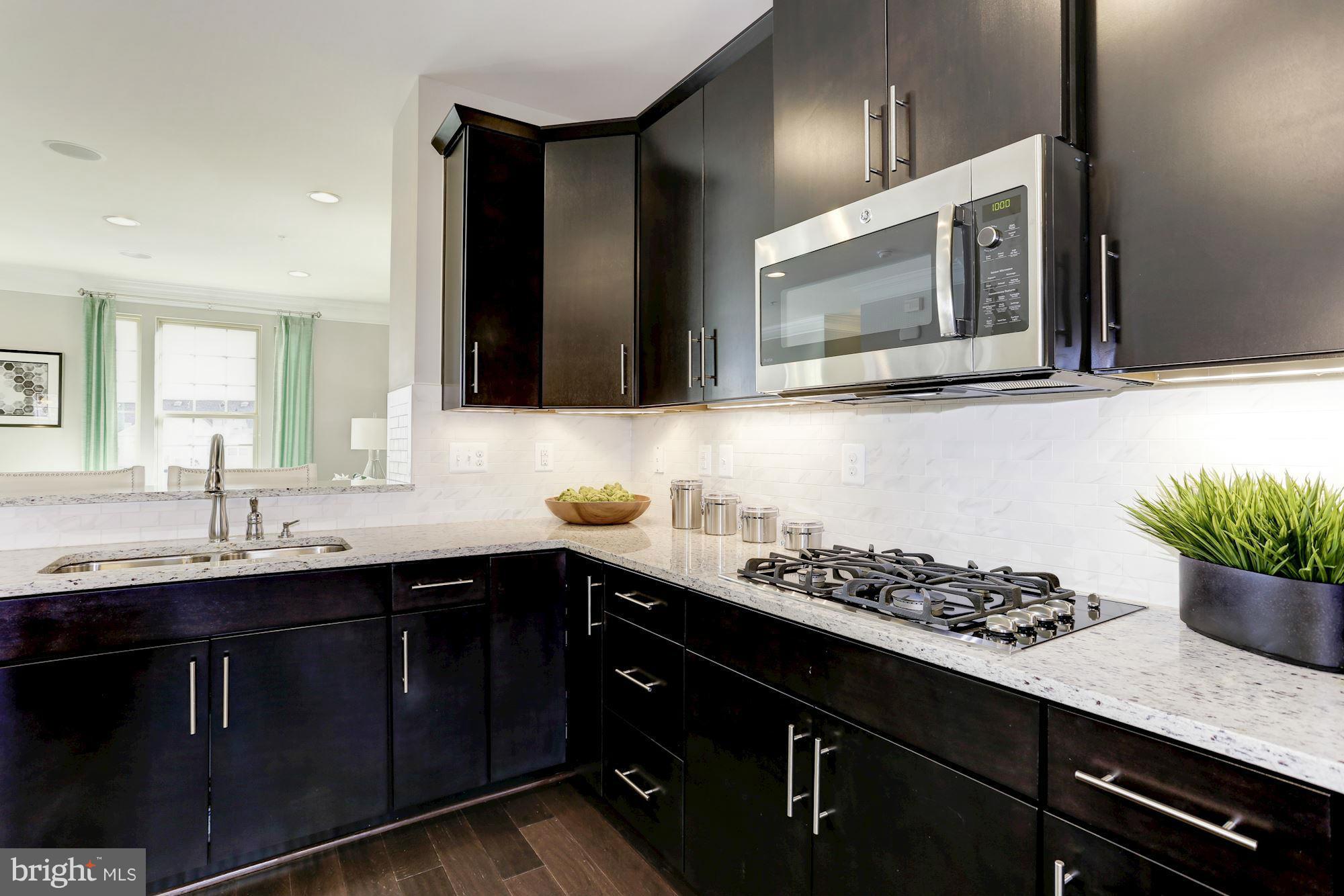 WESTSIDE - Residential