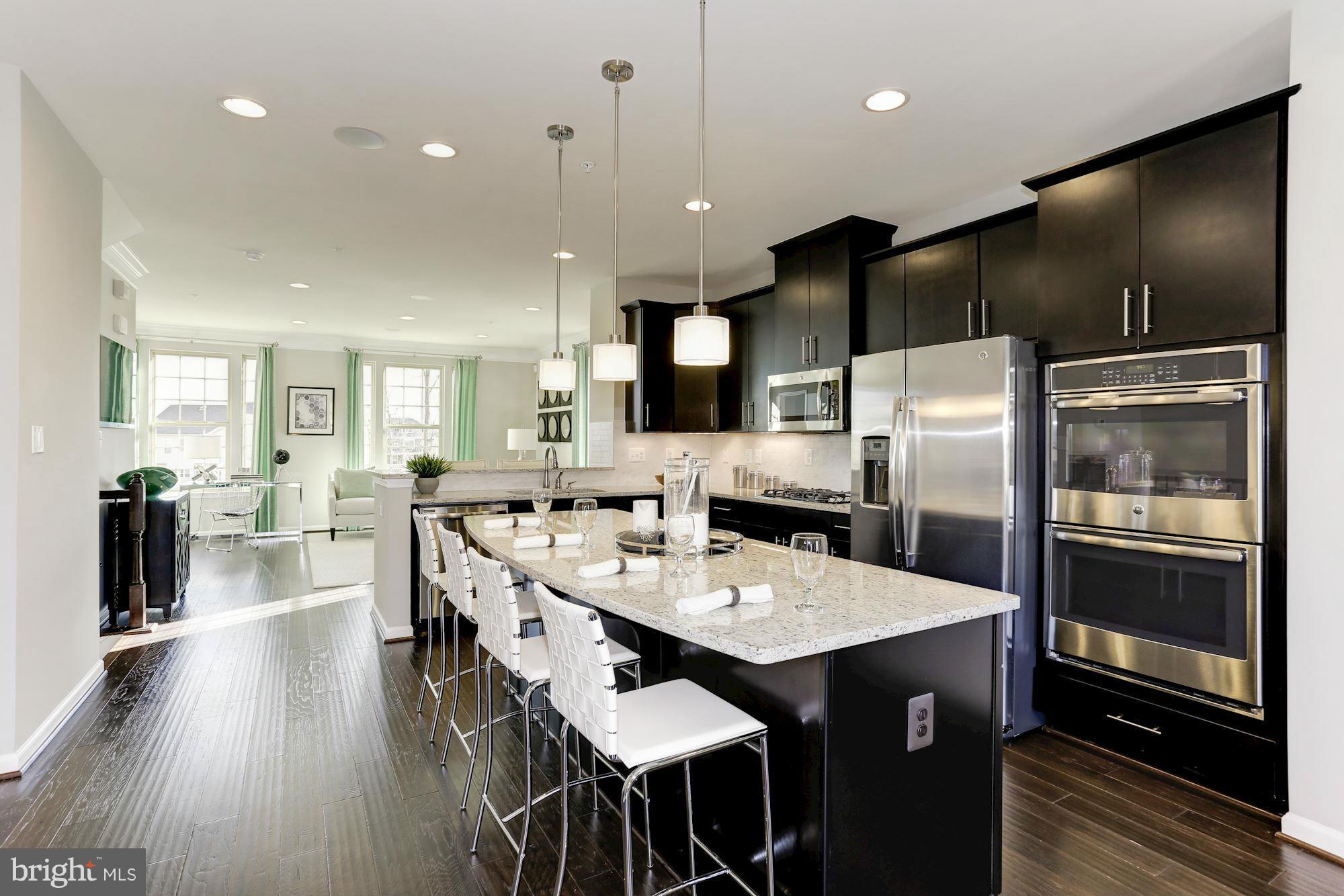 WESTSIDE - Residential