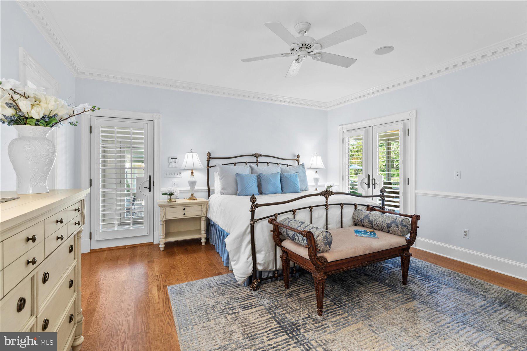 ROYAL OAK - Residential