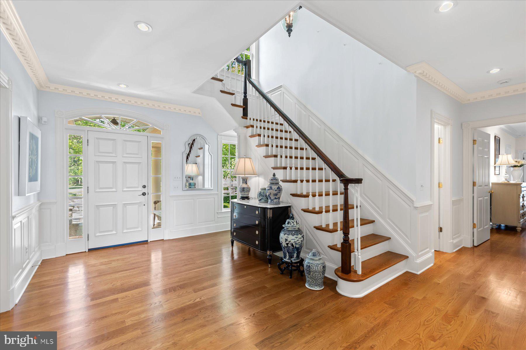 ROYAL OAK - Residential