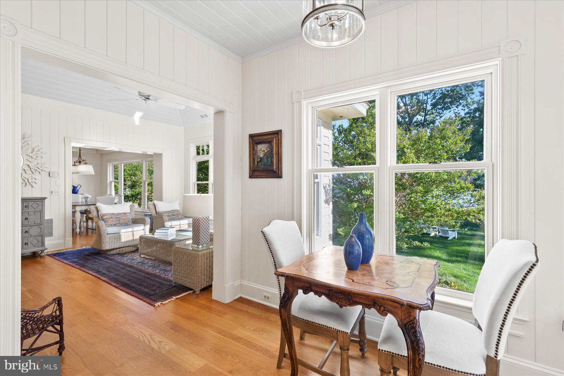 ROYAL OAK - Residential