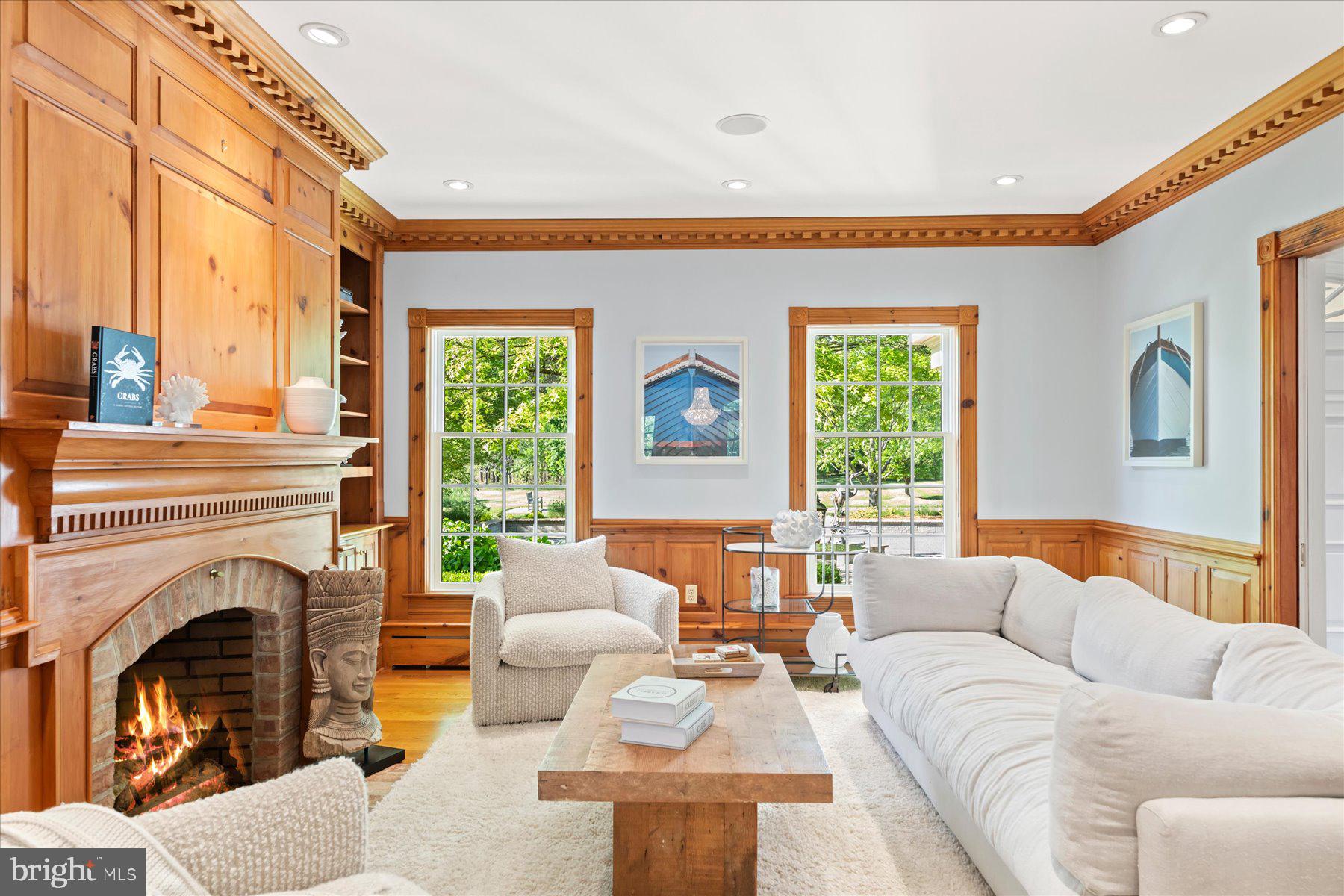 ROYAL OAK - Residential