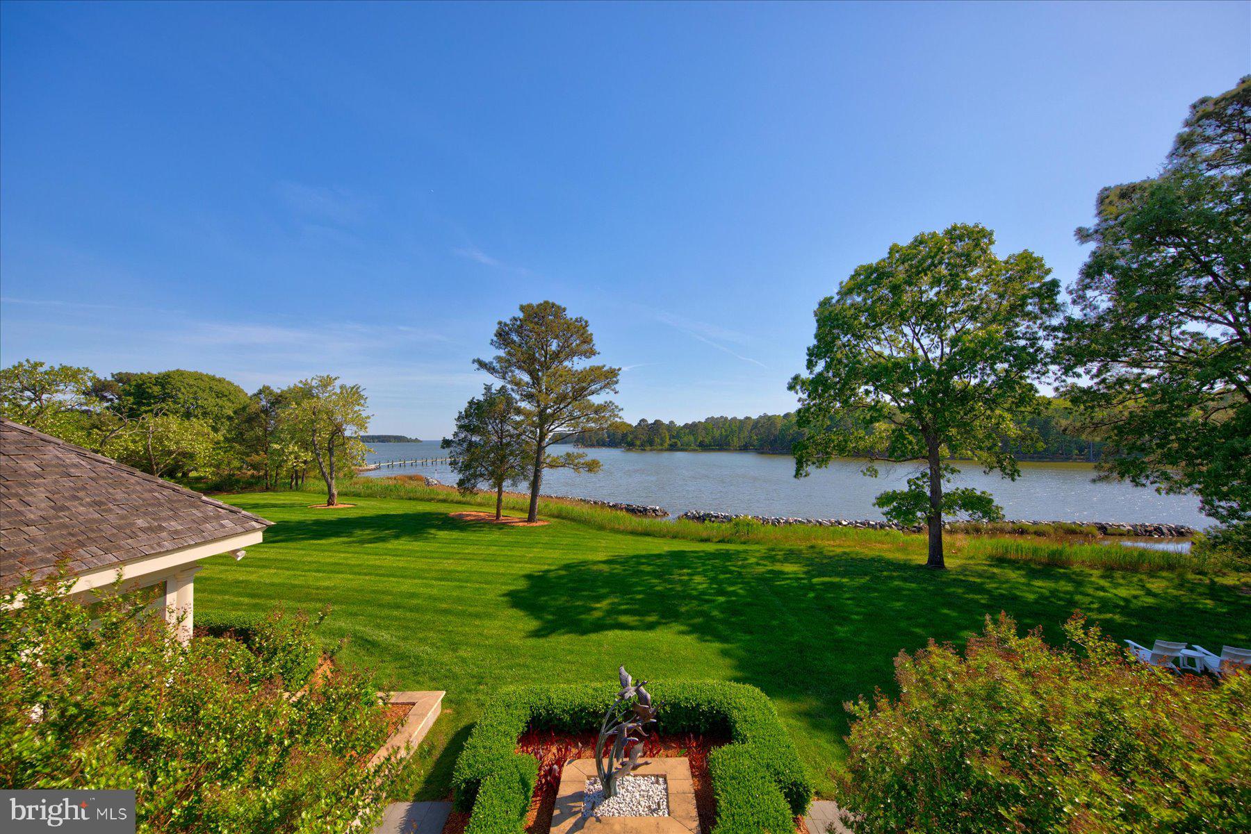 ROYAL OAK - Residential