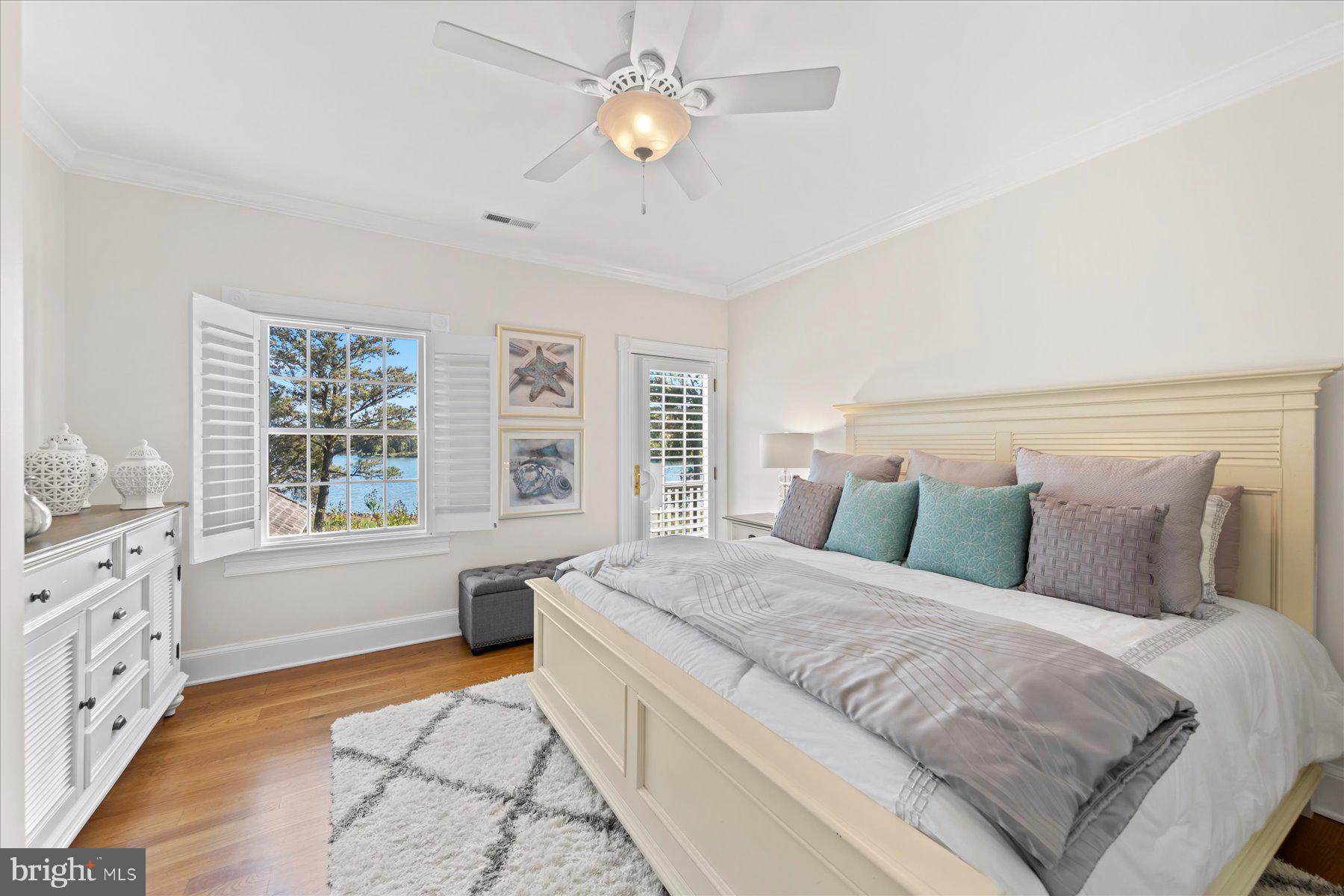 ROYAL OAK - Residential