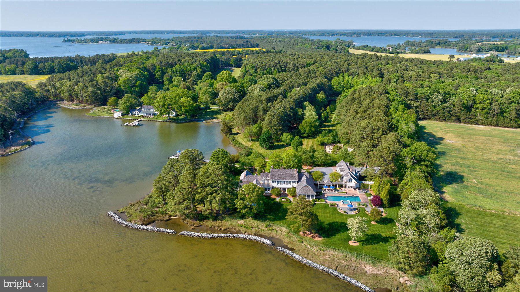 ROYAL OAK - Residential