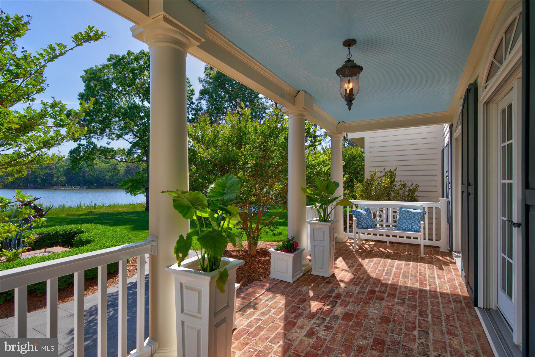 ROYAL OAK - Residential