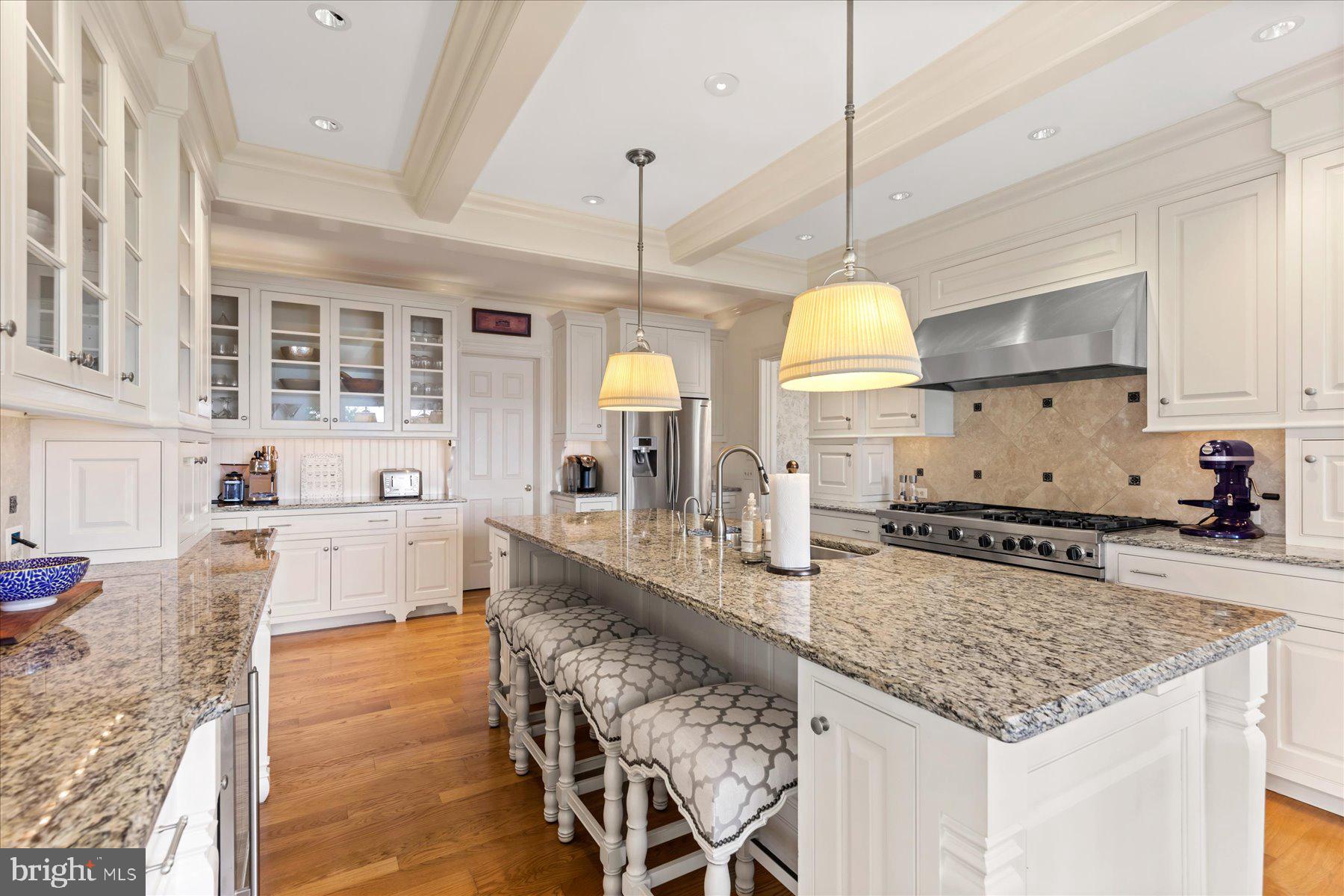 ROYAL OAK - Residential