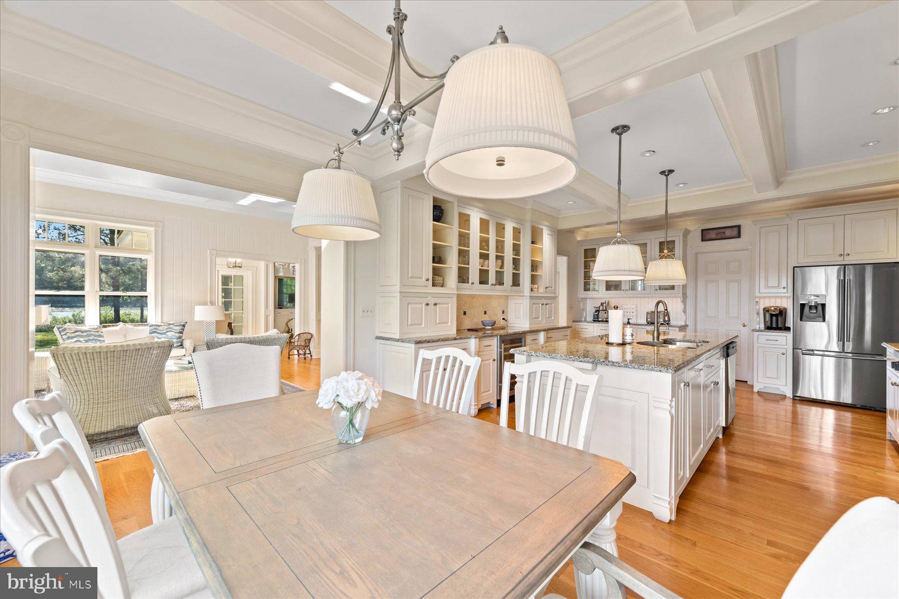 ROYAL OAK - Residential