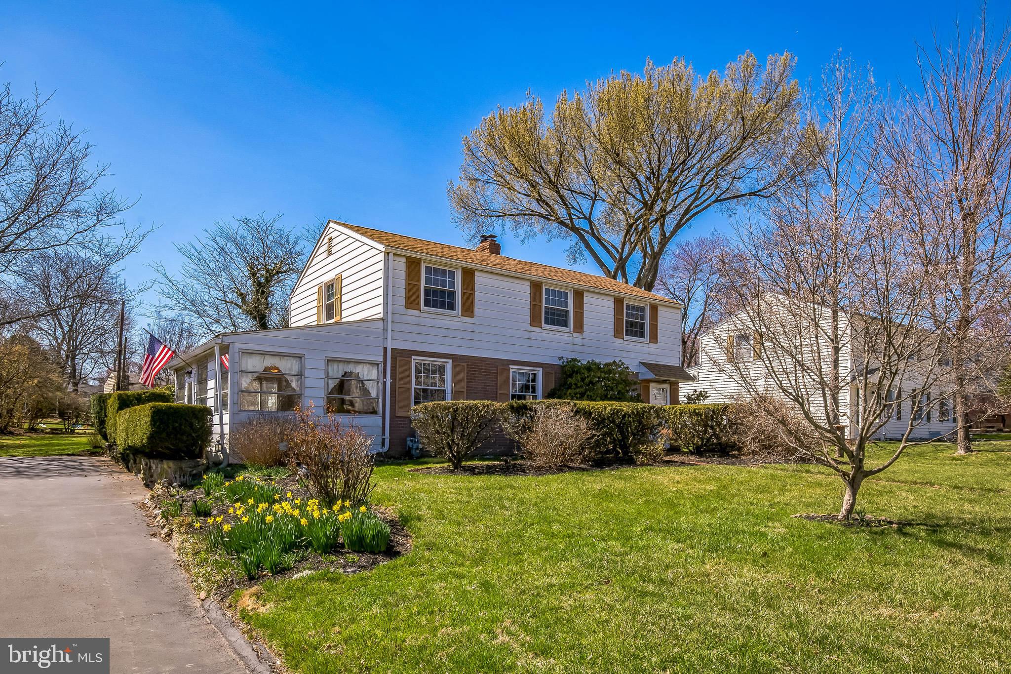 Welcome to 3108 Colony Lane, a single-family home in desirable Whitemarsh Township, Colonial School District.
Upon arrival you'll notice the large, flat, welcoming lot with a backyard that can accommodate any vision: gardening, outdoor entertaining, swing sets, and more! Enter through the front door to the open floor plan living and dining room. Original hardwood floors can be found under the carpeting and the windows are newer. The kitchen was updated in 2014 and allows space for a small table or additional cabinets on the opposite wall. Move back toward the versatile area that can serve as additional kitchen storage or a mudroom. Off of this you'll find the half bathroom combined with the laundry and mechanicals. Notice the sunroom off the side that has upper storage areas and tons of natural light. Upstairs you'll find three bedrooms with ample closets and a bathroom updated in 2020!
This home is situated in a no-through-traffic neighborhood with lots of activities, including an annual Block Party, luminary lighting, parades, egg hunts, and frequent lemonade stands hosted by young entrepreneurs. It's a short distance to Plymouth Whitemarsh High School and Colonial's 4/5 School, walking trail, and Miles Park. The location also offers easy access to major roadways like the turnpike, 476 and Septa train stations.
While you'll want to bring your visions for updating, this home boasts a new roof (2023), newer gas fireplace insert, updated upstairs bathroom (2020) and updated kitchen (2014). The current owner loved living here for 57 years! Don't miss this incredible opportunity to make this house the home you've dreamed of in a location that can't be beat.