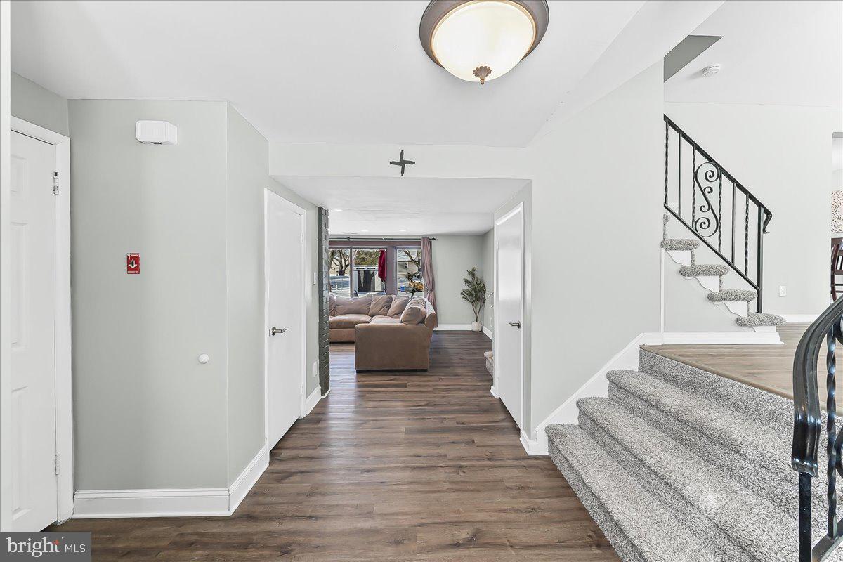 WOODBROOK - Residential