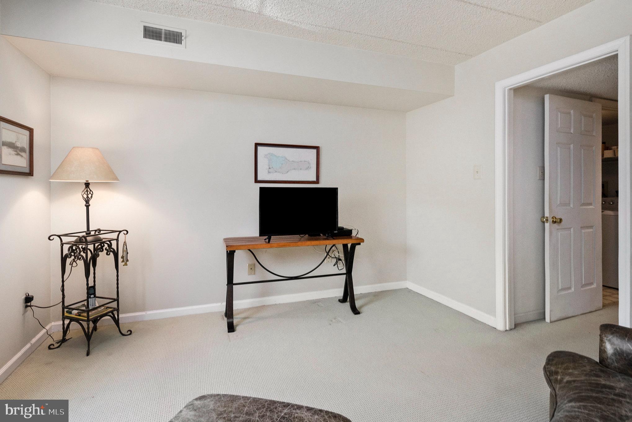 DEER RUN - Residential