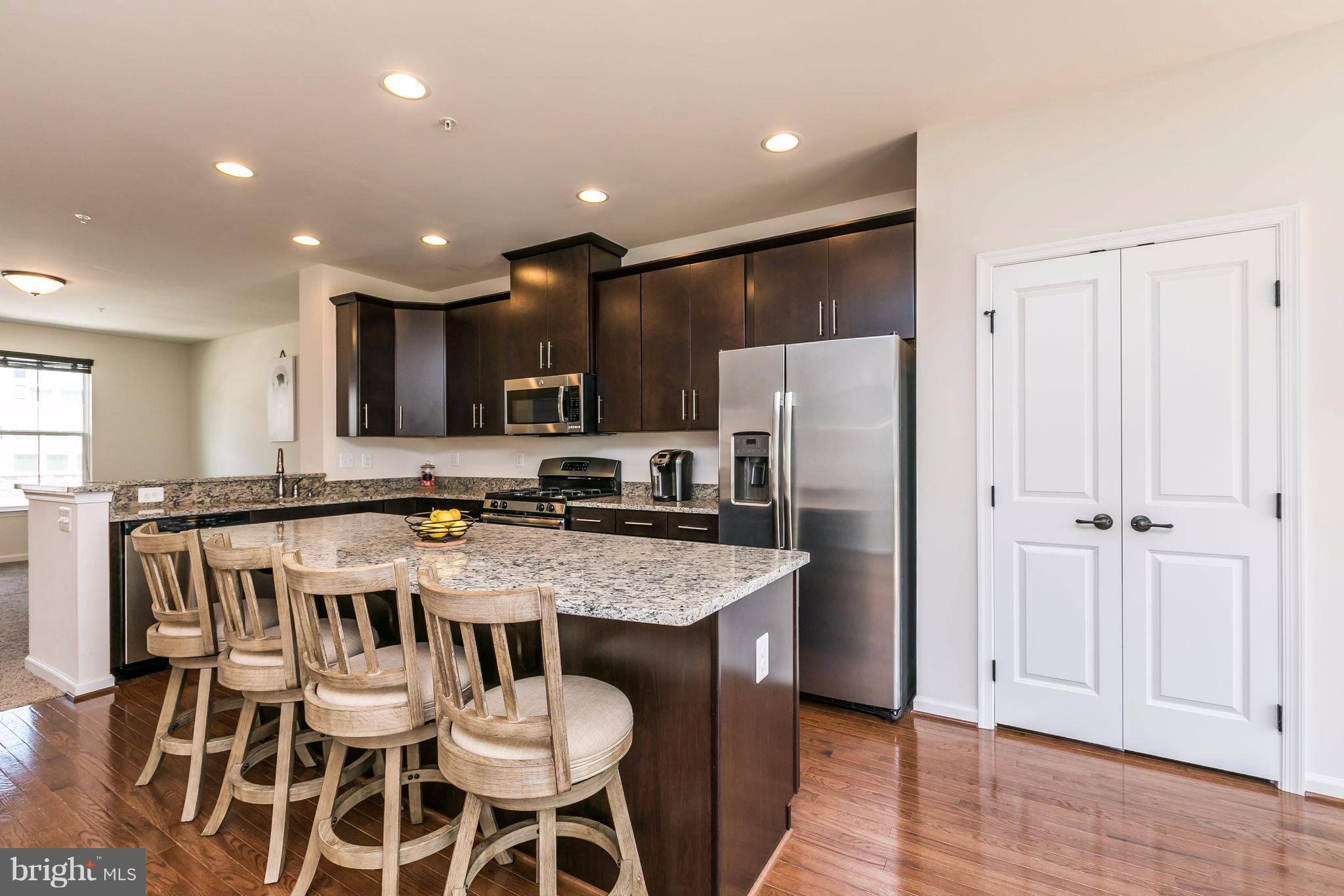 CREEKSIDE VILLAGE AT TANYARD SPRINGS - Residential Lease