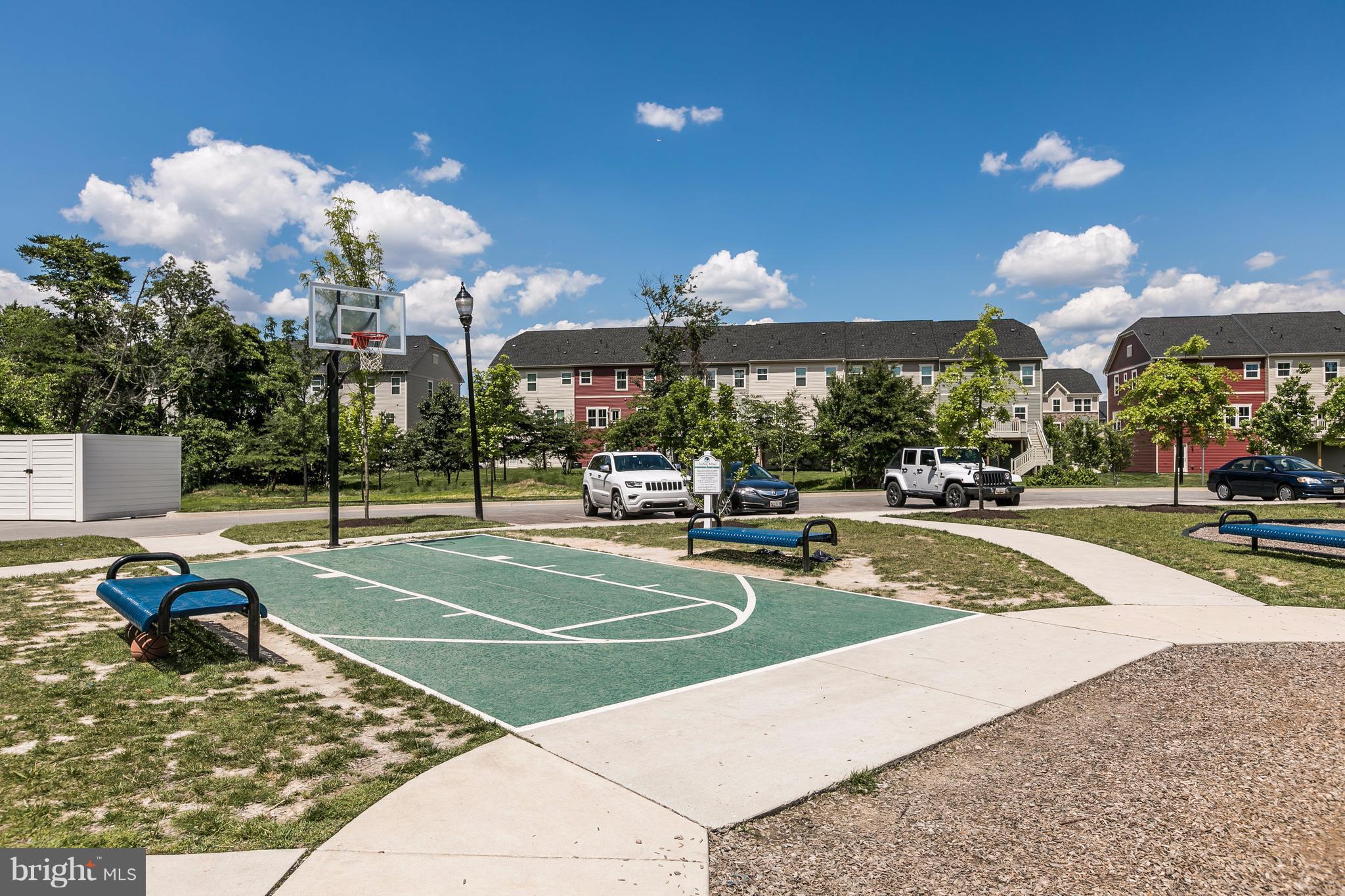 CREEKSIDE VILLAGE AT TANYARD SPRINGS - Residential Lease