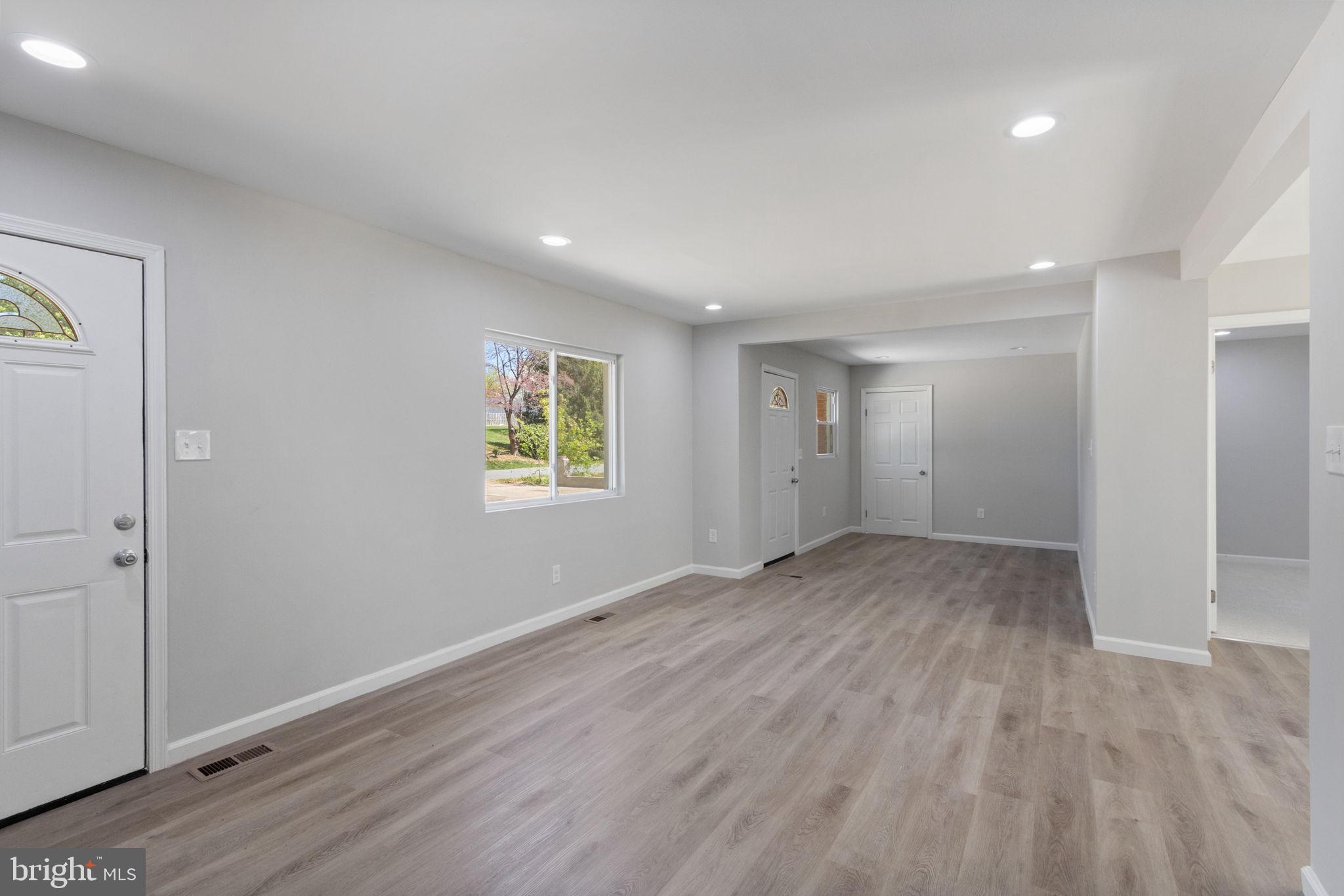 SHERATON HILLS - Residential