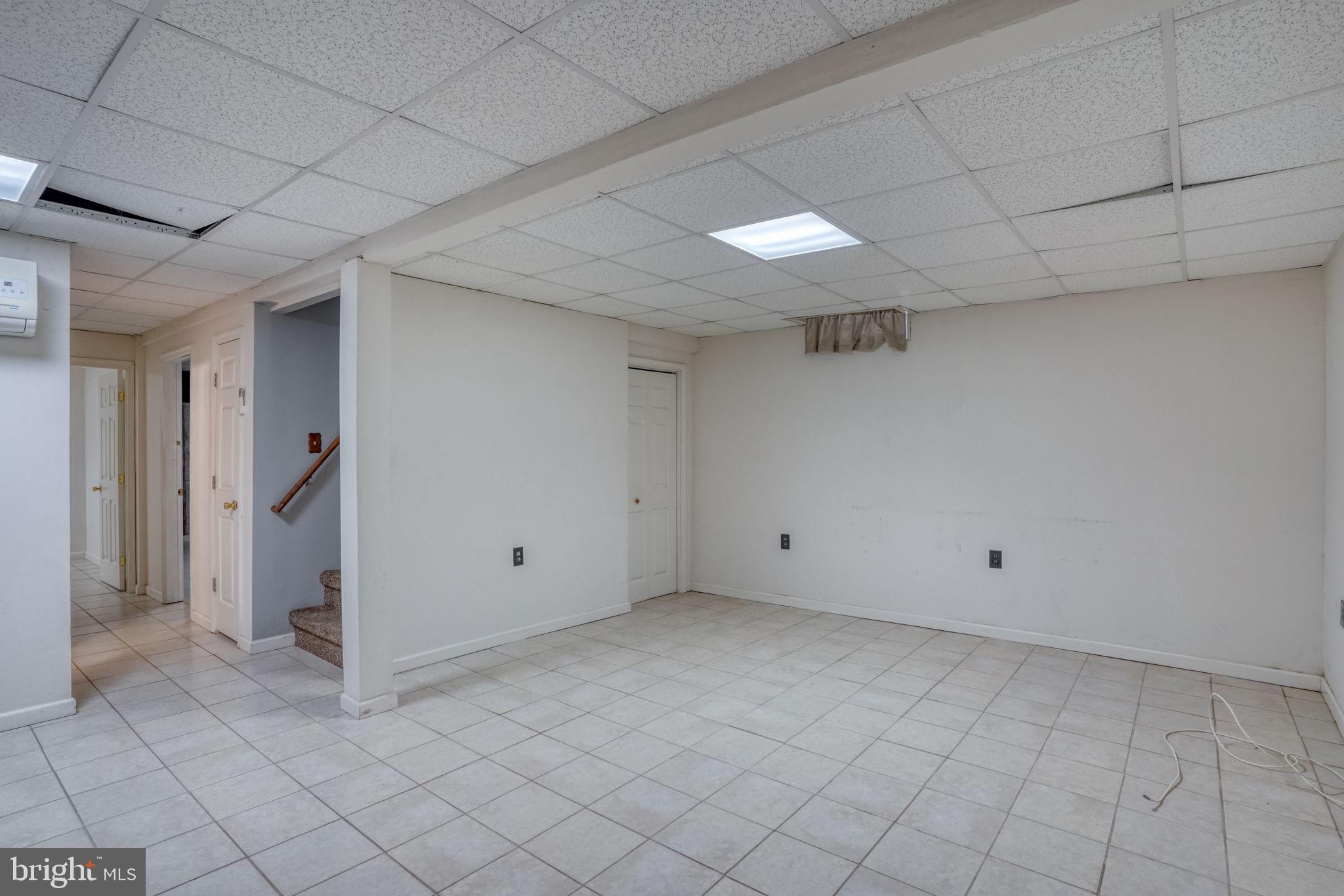 MEADOWVIEW - Residential