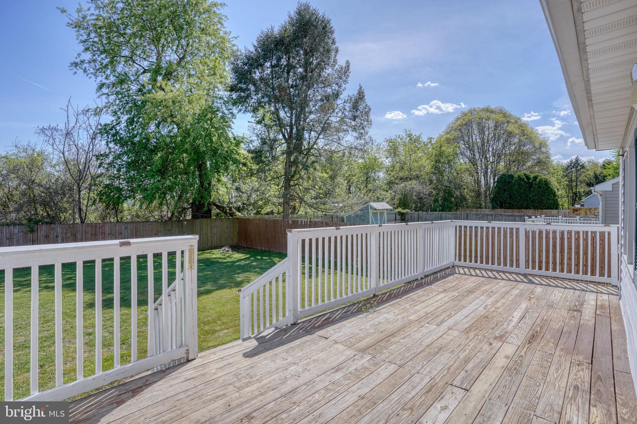 MEADOWVIEW - Residential