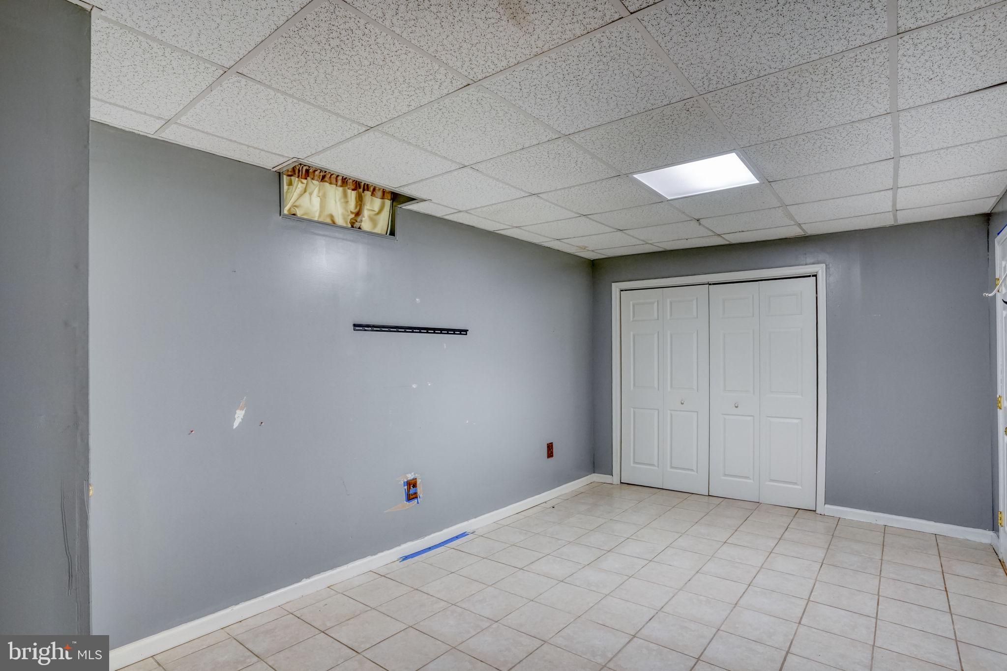 MEADOWVIEW - Residential