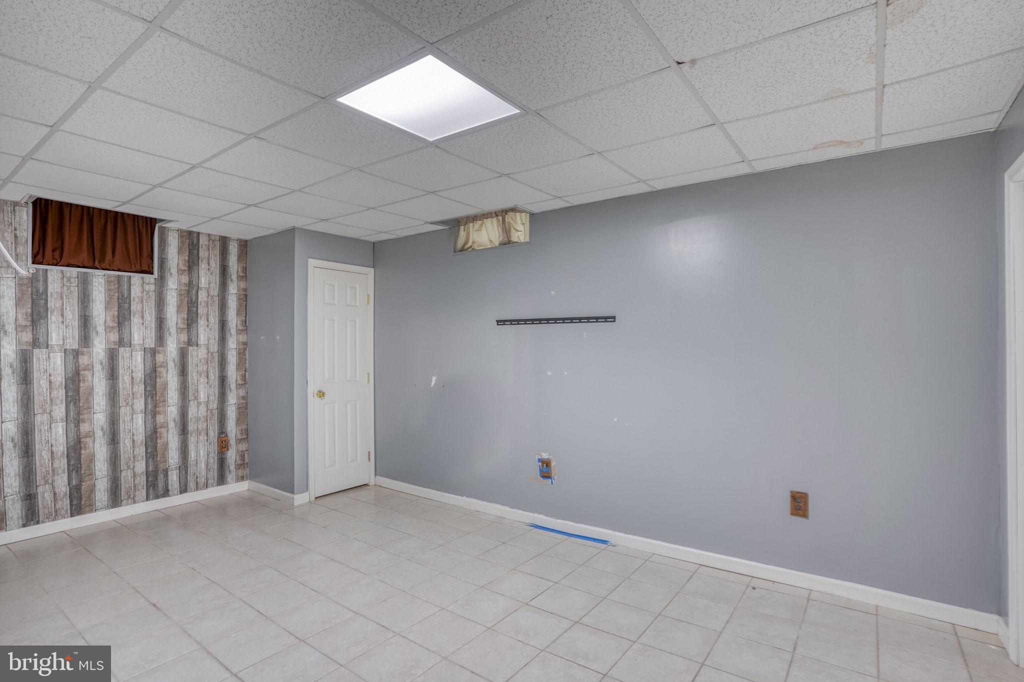 MEADOWVIEW - Residential