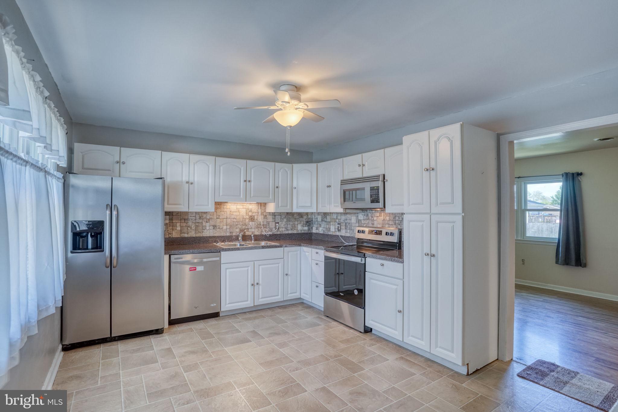 MEADOWVIEW - Residential