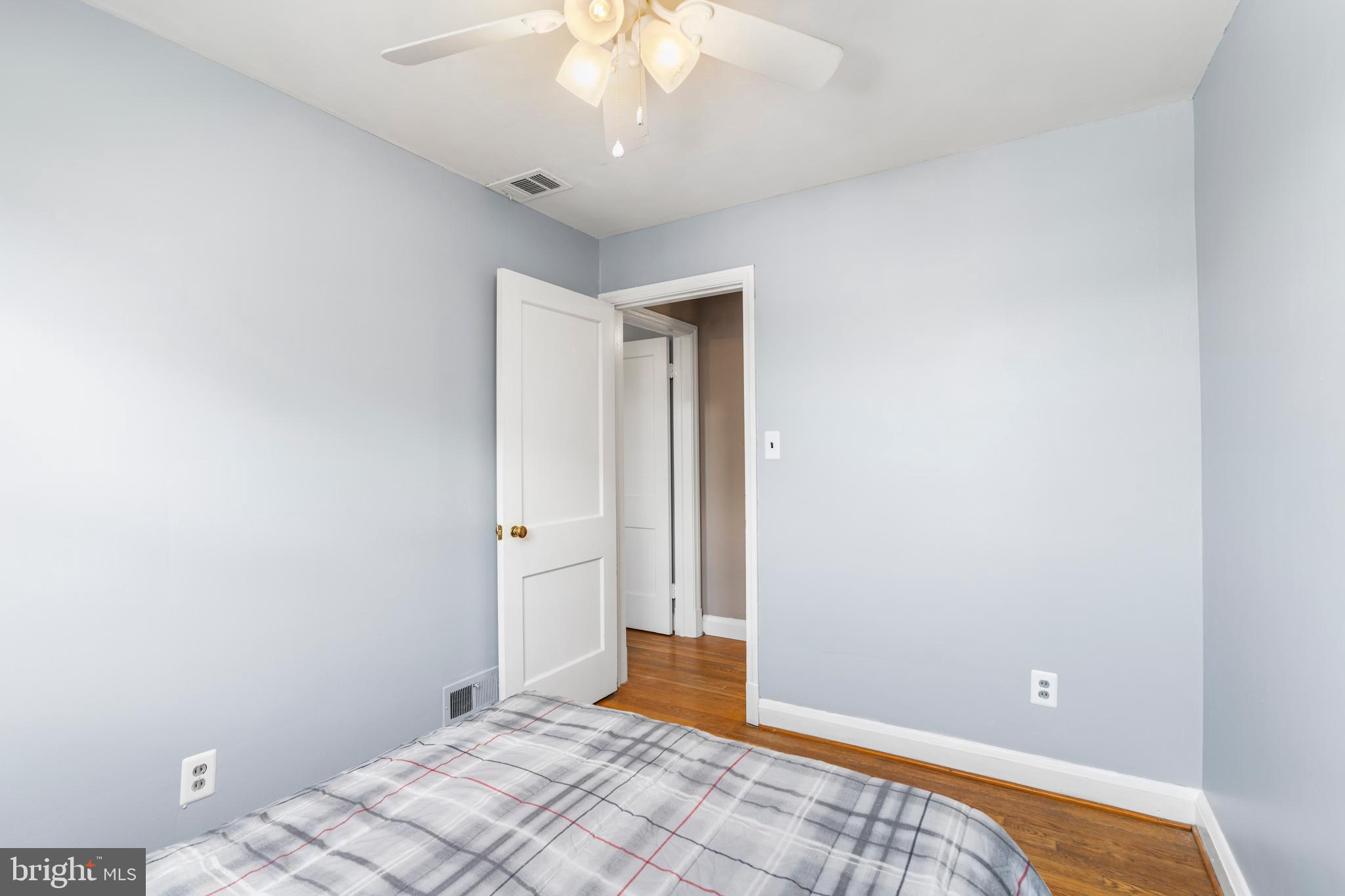 KNETTISHALL - Residential