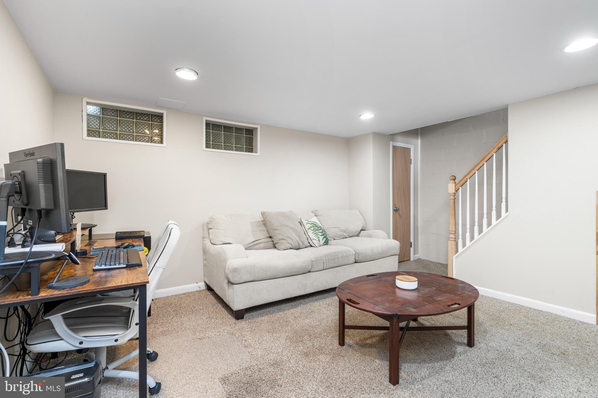 KNETTISHALL - Residential