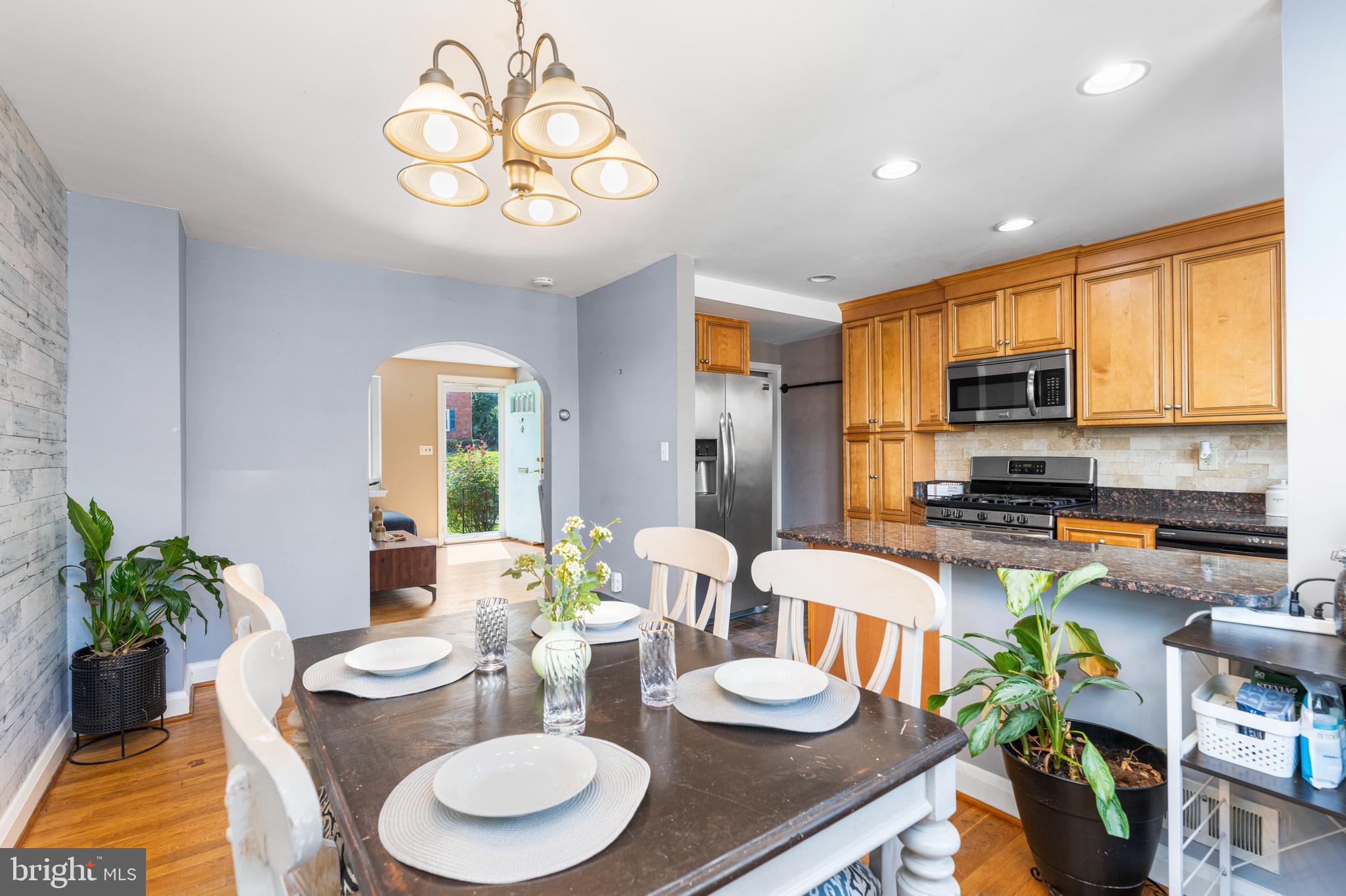 KNETTISHALL - Residential