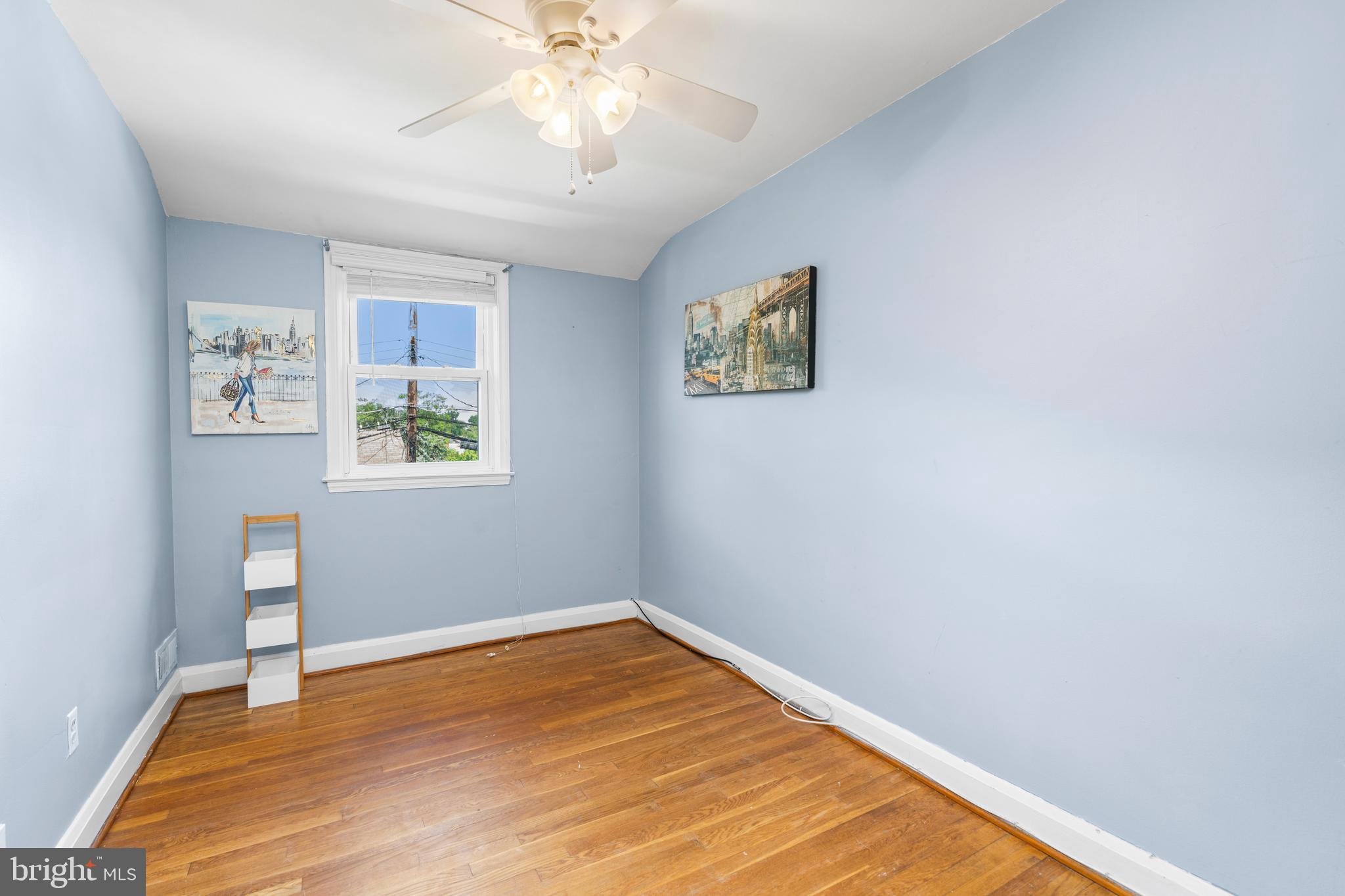 KNETTISHALL - Residential