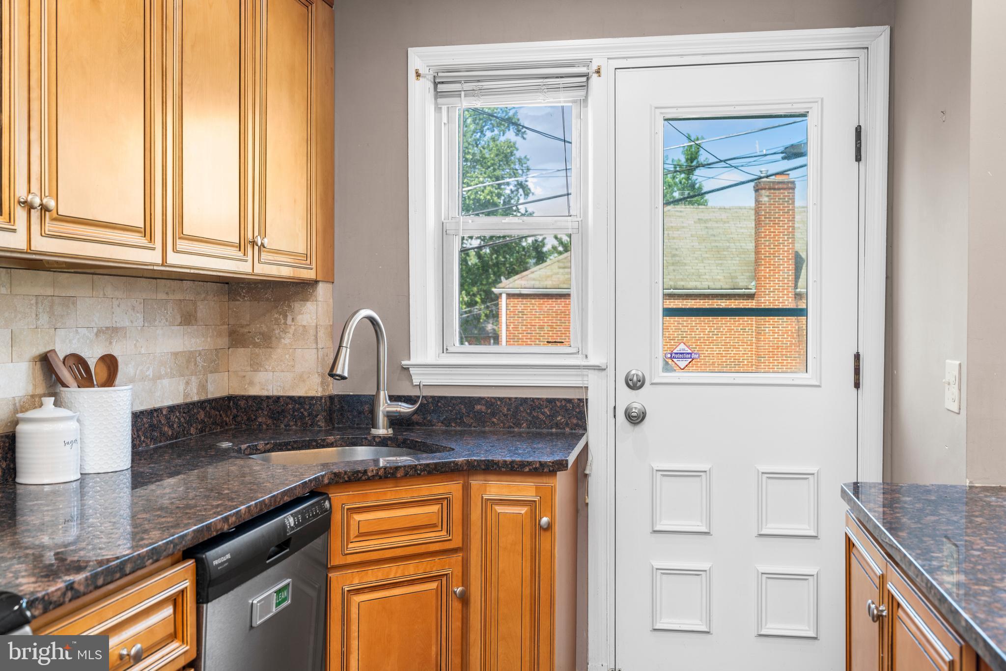 KNETTISHALL - Residential