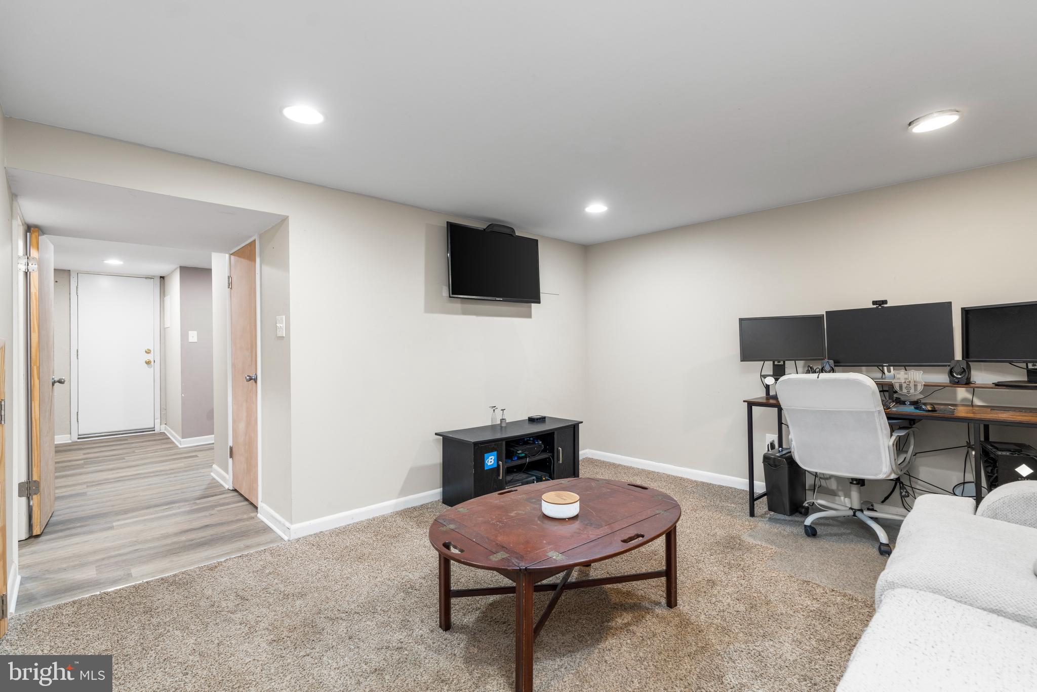 KNETTISHALL - Residential