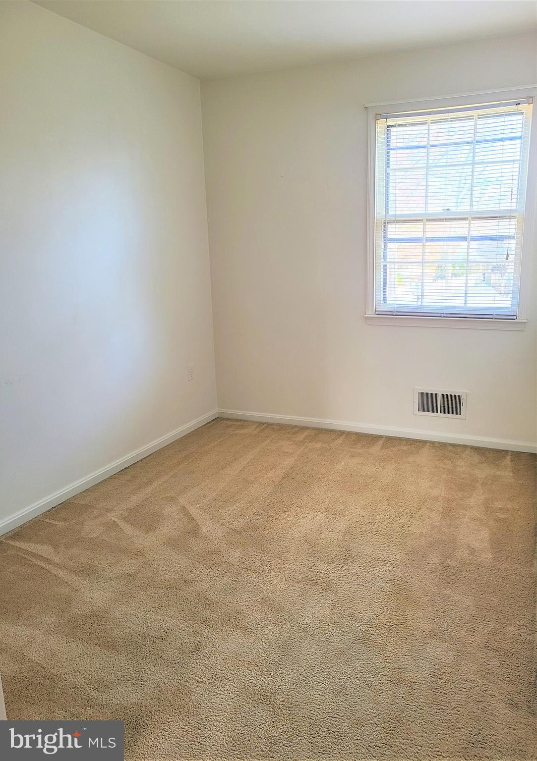 WAKEFIELD FOREST - Residential Lease