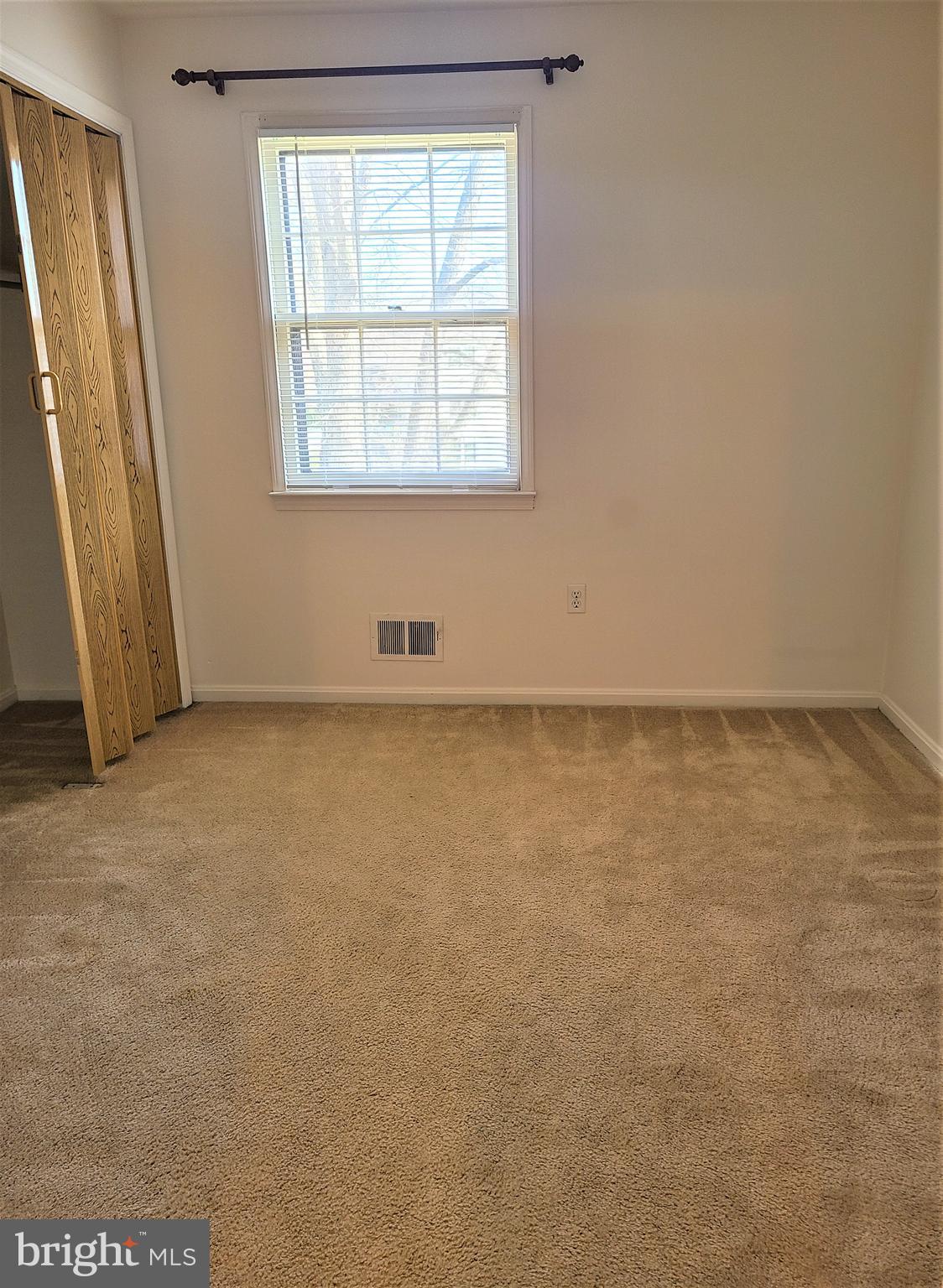 WAKEFIELD FOREST - Residential Lease