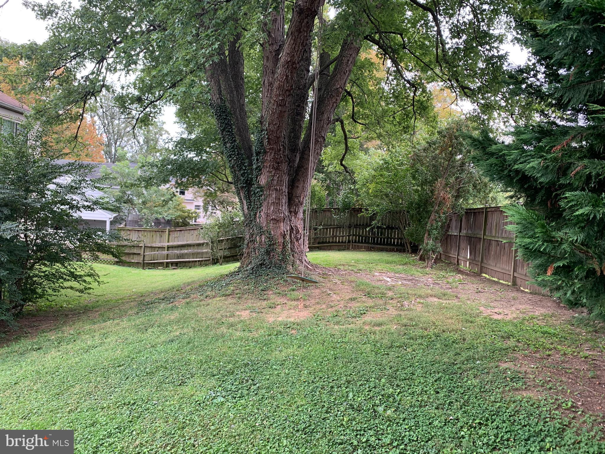 WAKEFIELD FOREST - Residential Lease