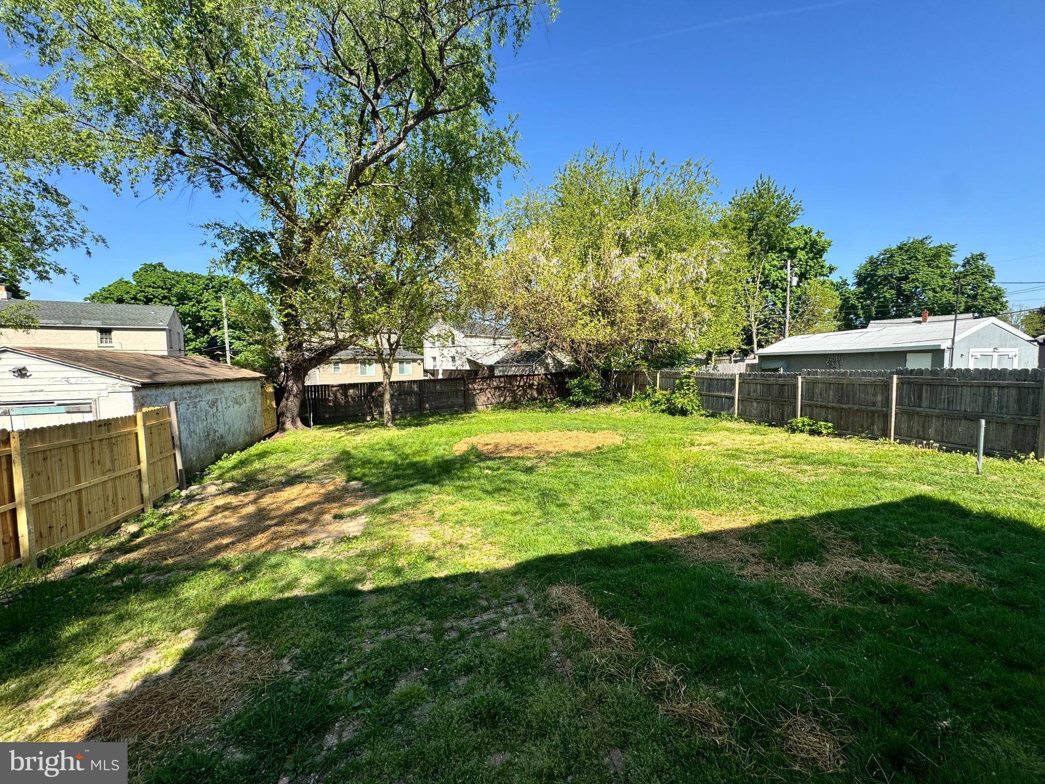 COLLINS PARK - Residential