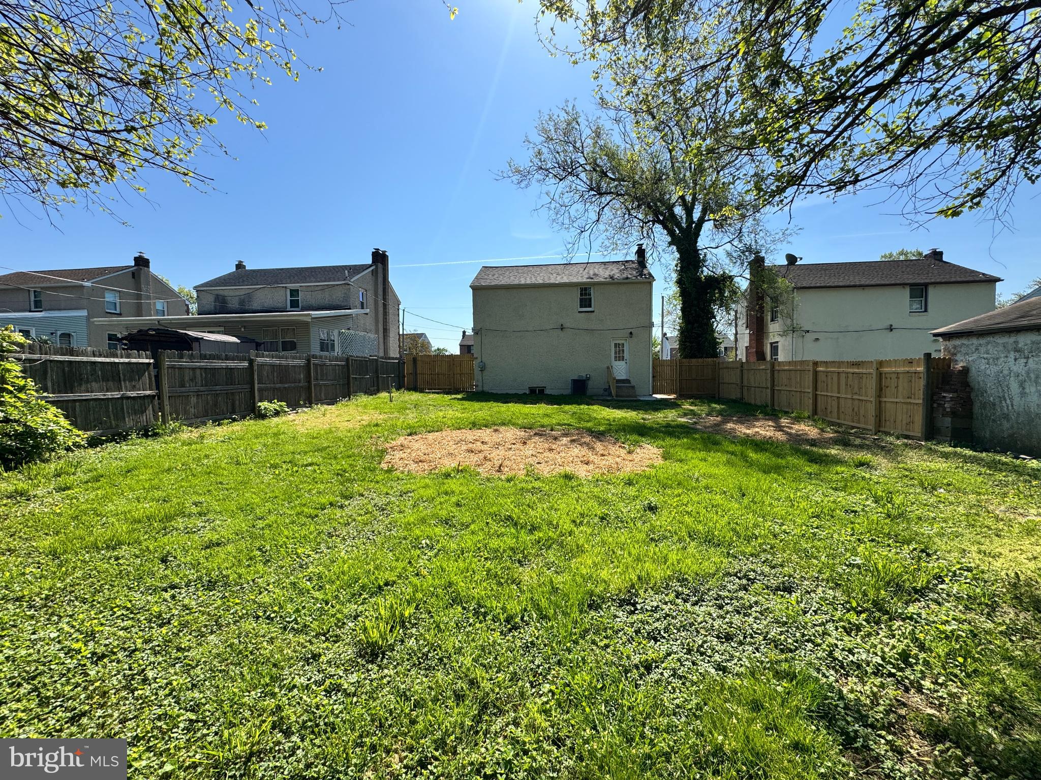 COLLINS PARK - Residential