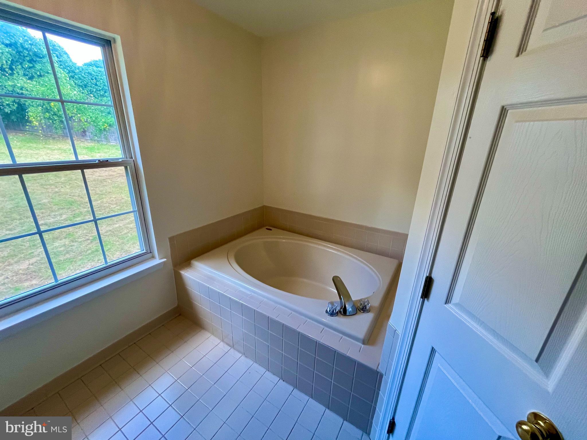 WINDSOR PARK PLAT 7 - Residential Lease