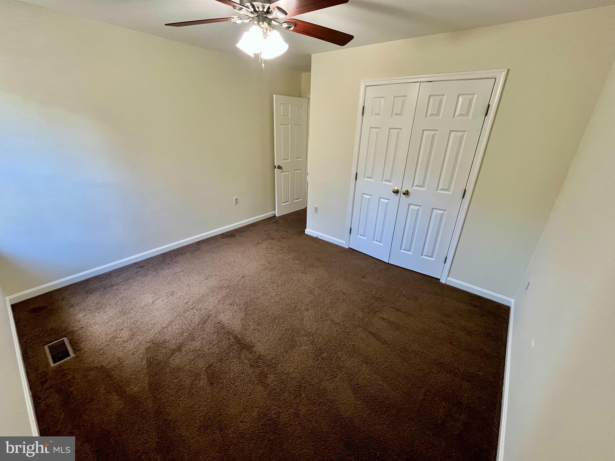 WINDSOR PARK PLAT 7 - Residential Lease