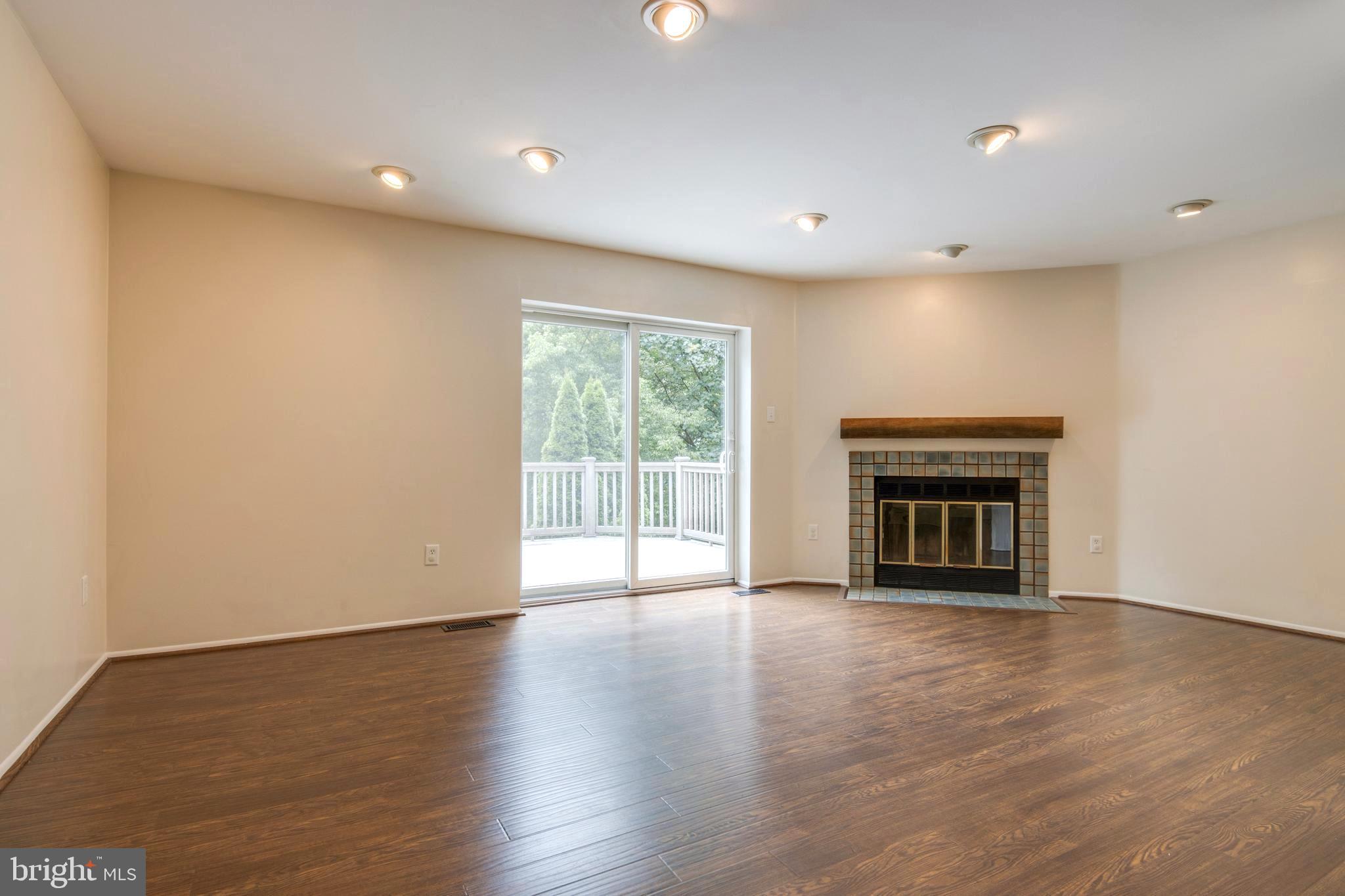 VILLAGE OF HICKORY RIDGE - Residential