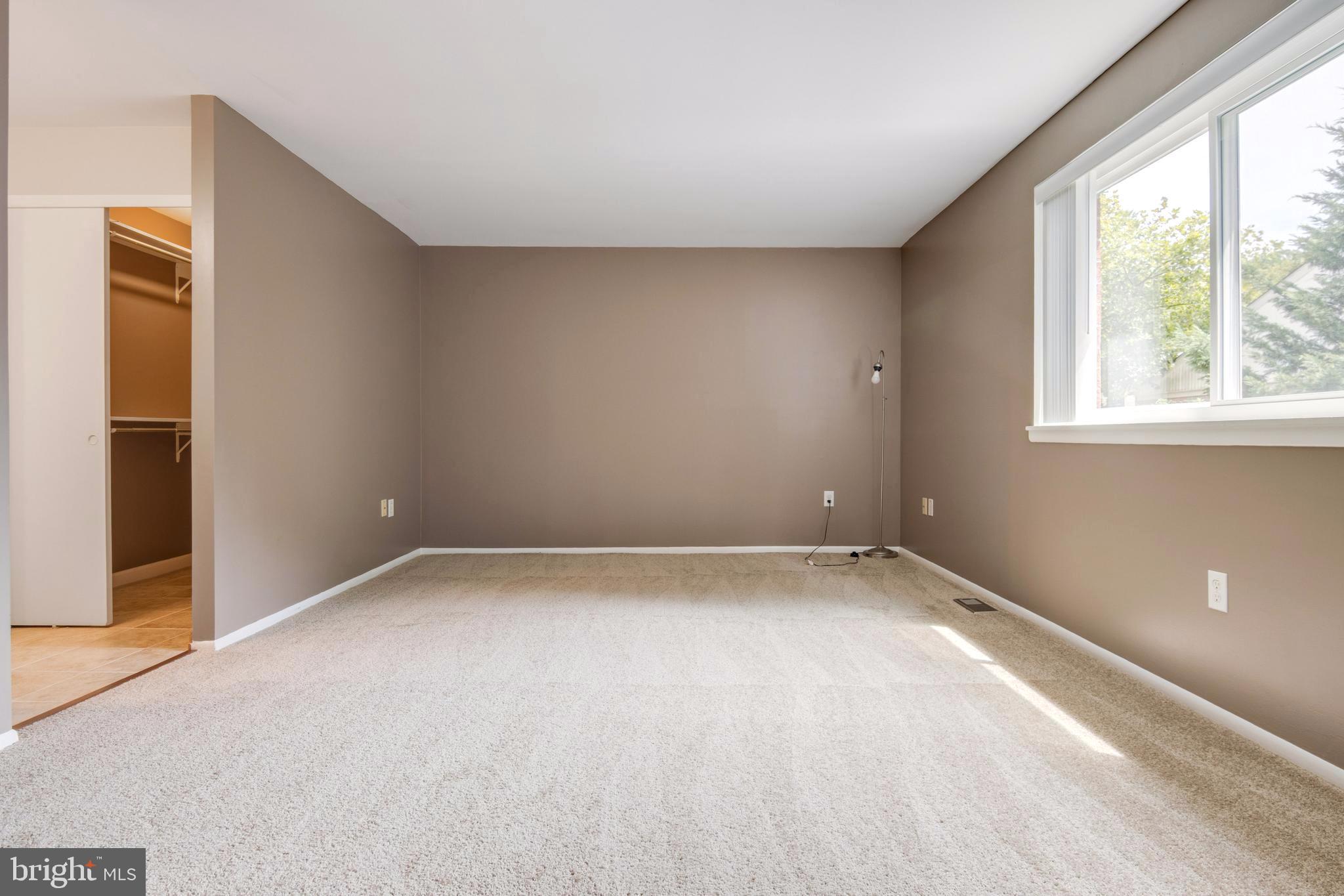 VILLAGE OF HICKORY RIDGE - Residential