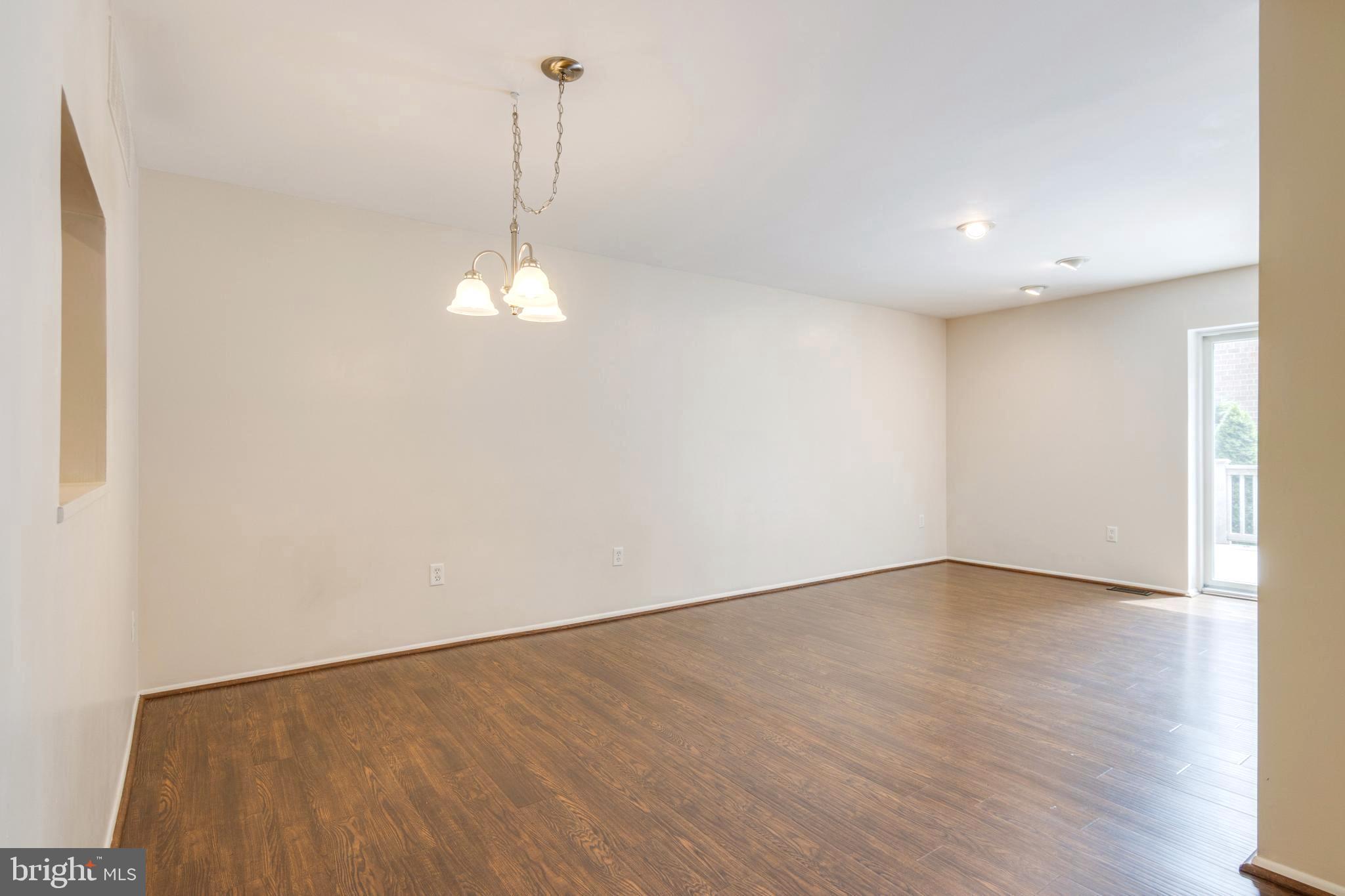 VILLAGE OF HICKORY RIDGE - Residential