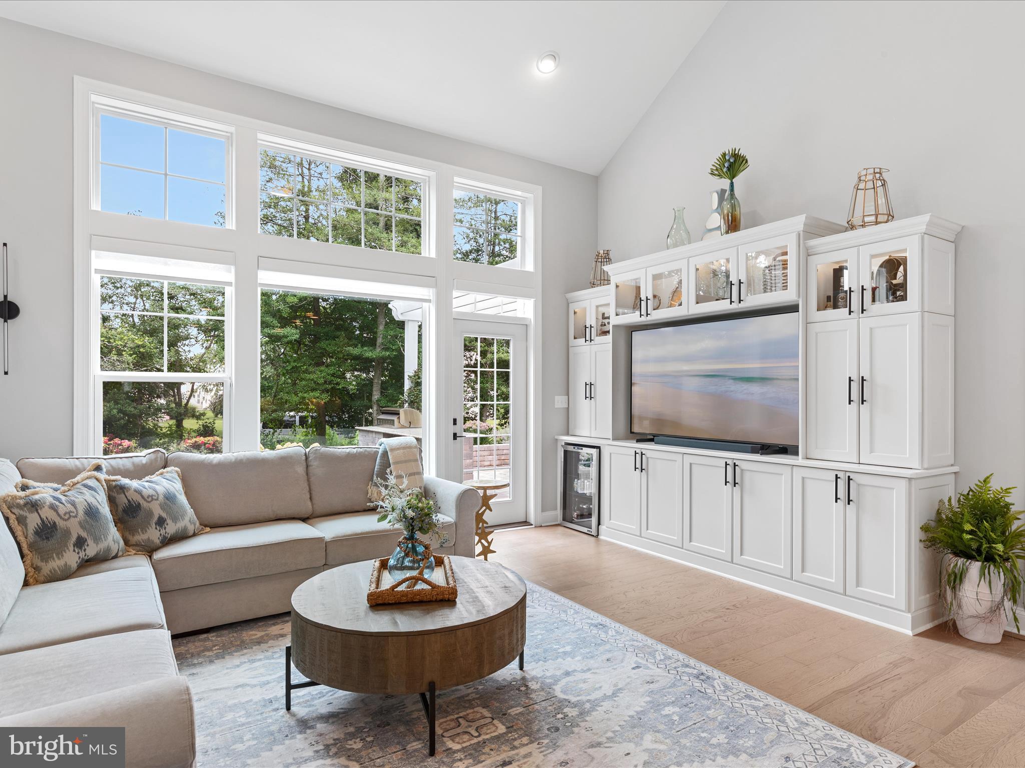 ARBOR-LYN - Residential