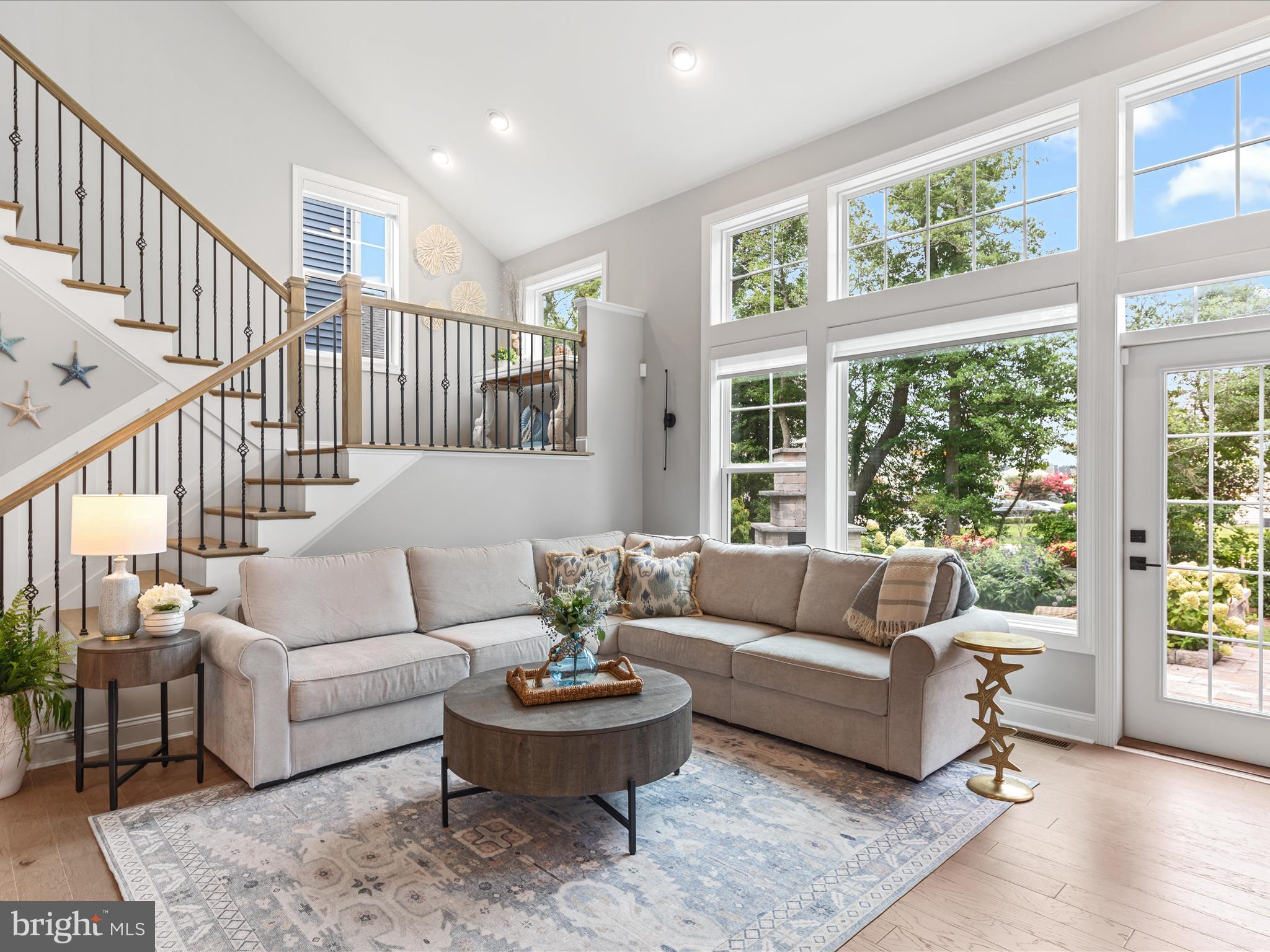 ARBOR-LYN - Residential