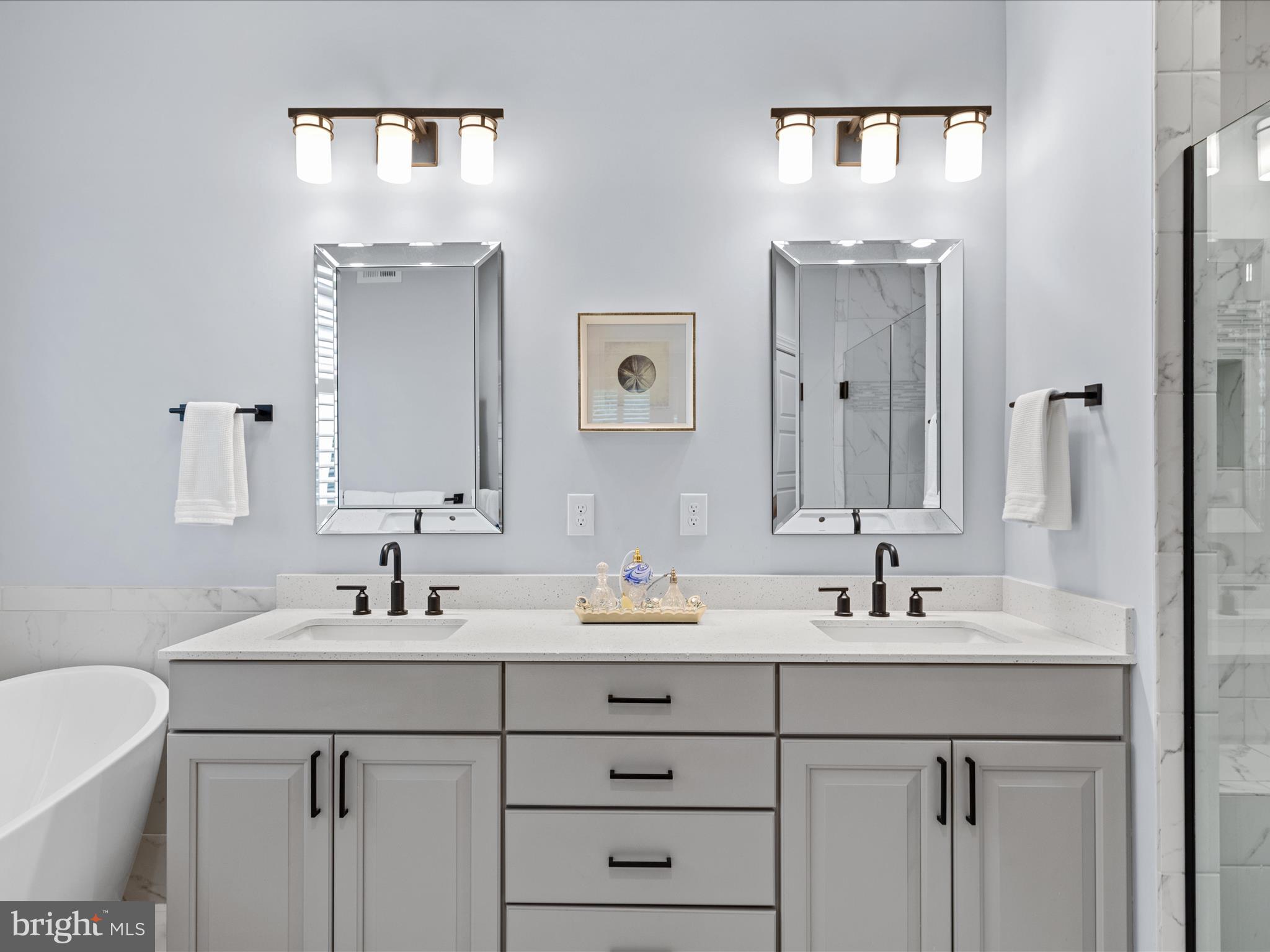 ARBOR-LYN - Residential