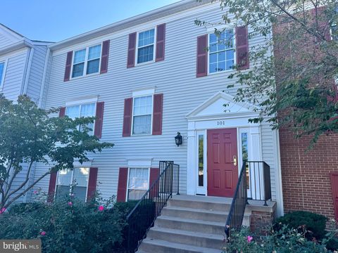 101 FORT EVANS ROAD SE F LEESBURG VA 20175
