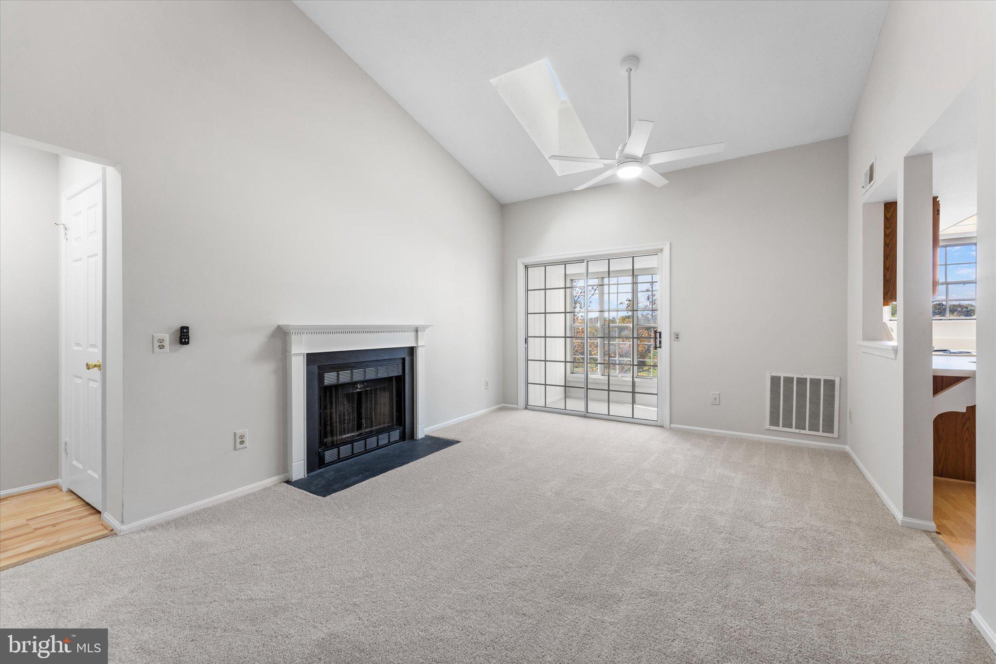 FOX CHAPEL AT TUDOR KNOLLS - Residential