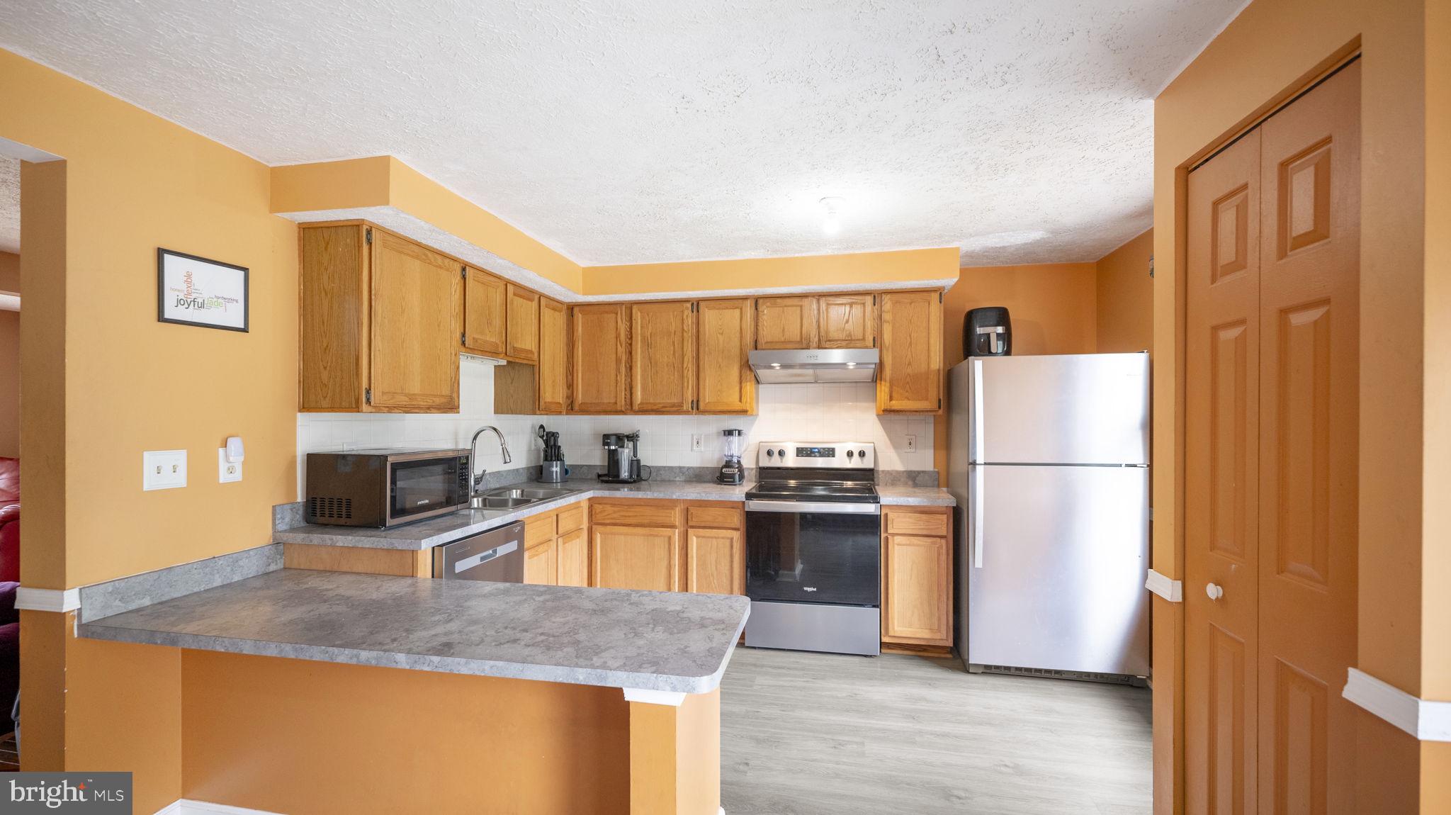 FREDERICKTOWNE VILLAGE - Residential