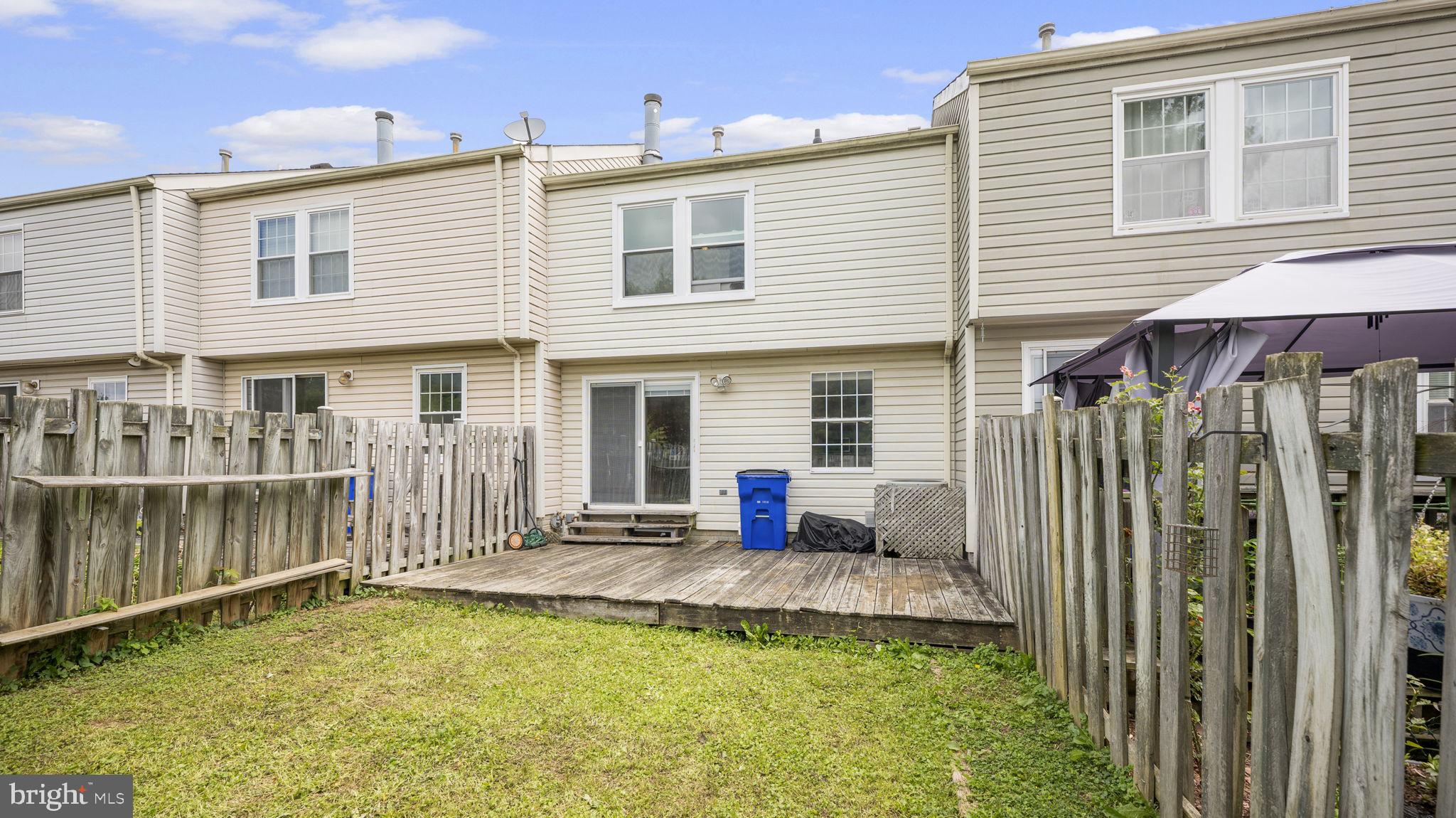 FREDERICKTOWNE VILLAGE - Residential