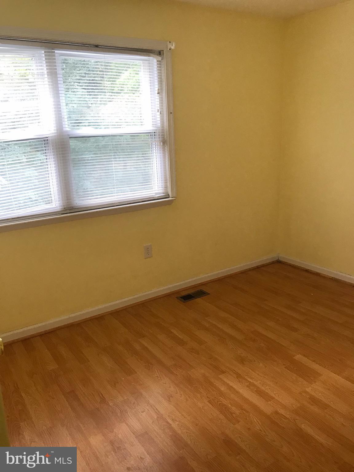 WILLOW HILLS - Residential Lease