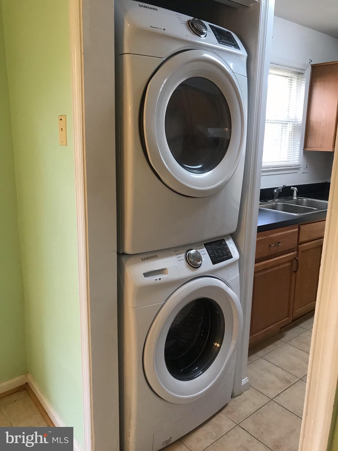 WILLOW HILLS - Residential Lease